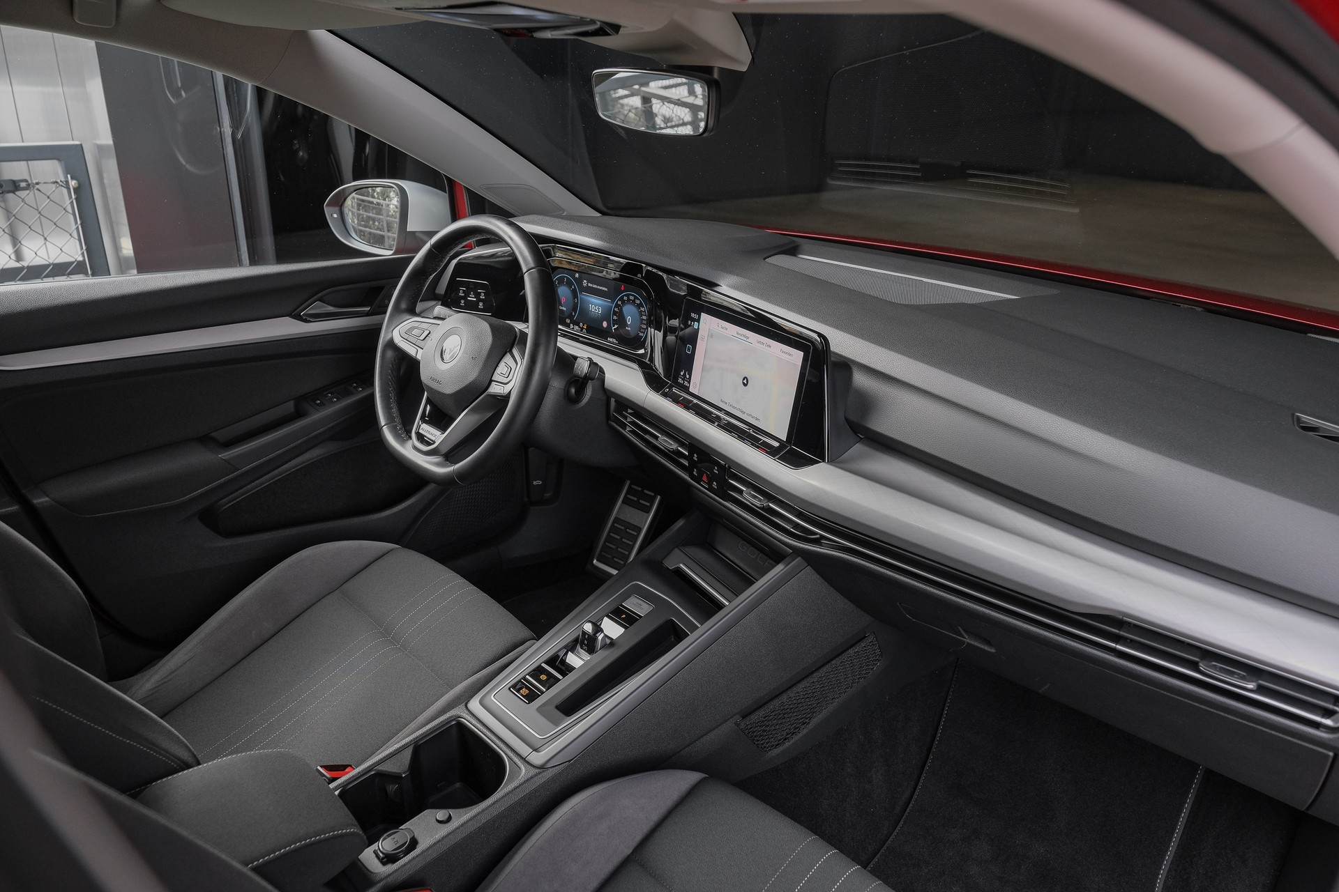 VW Golf 2.0 TDI Alltrack DSG 4Motion-image-13