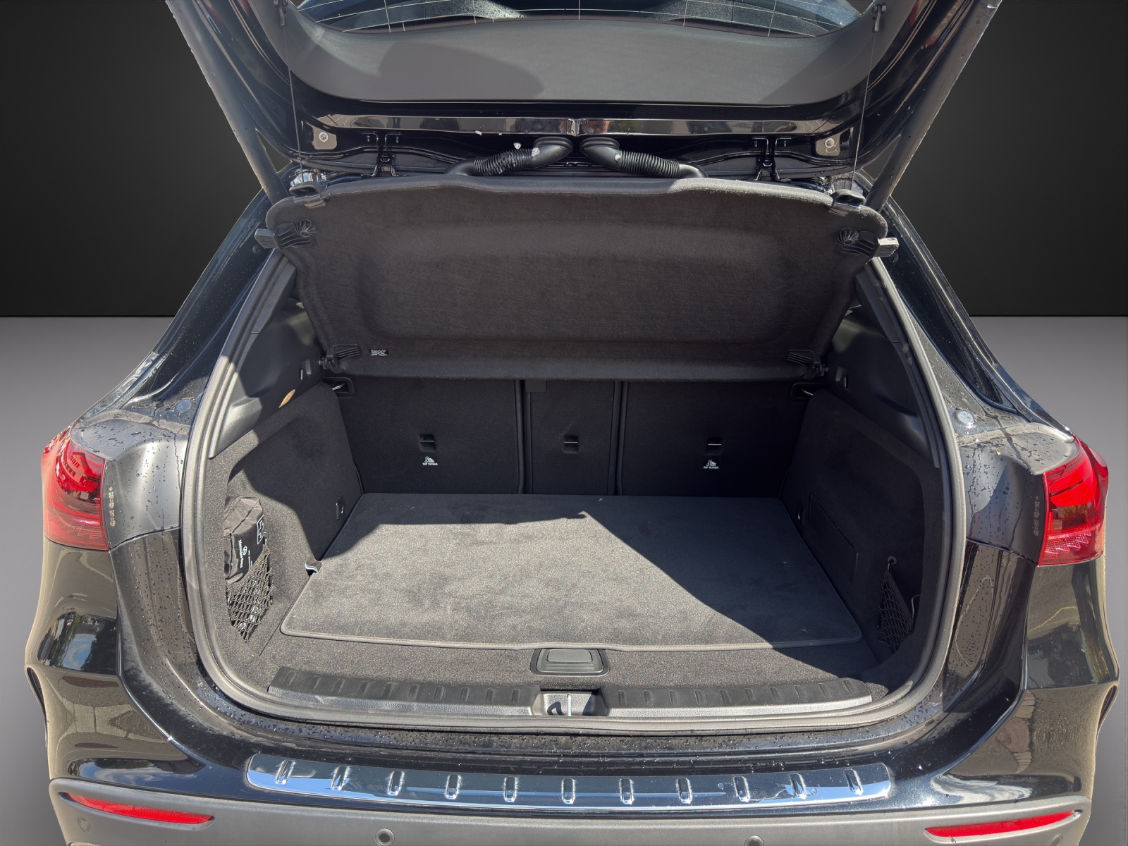 MERCEDES-BENZ GLA AMG 35 4Matic 8G-DCT-image-14