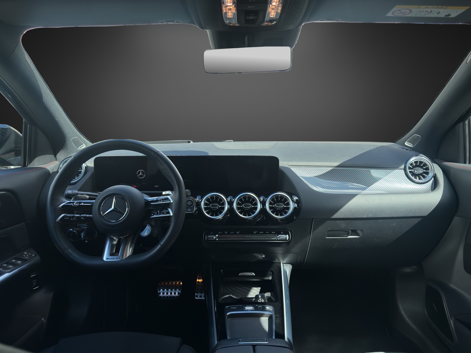 MERCEDES-BENZ GLA AMG 35 4Matic 8G-DCT-image-9