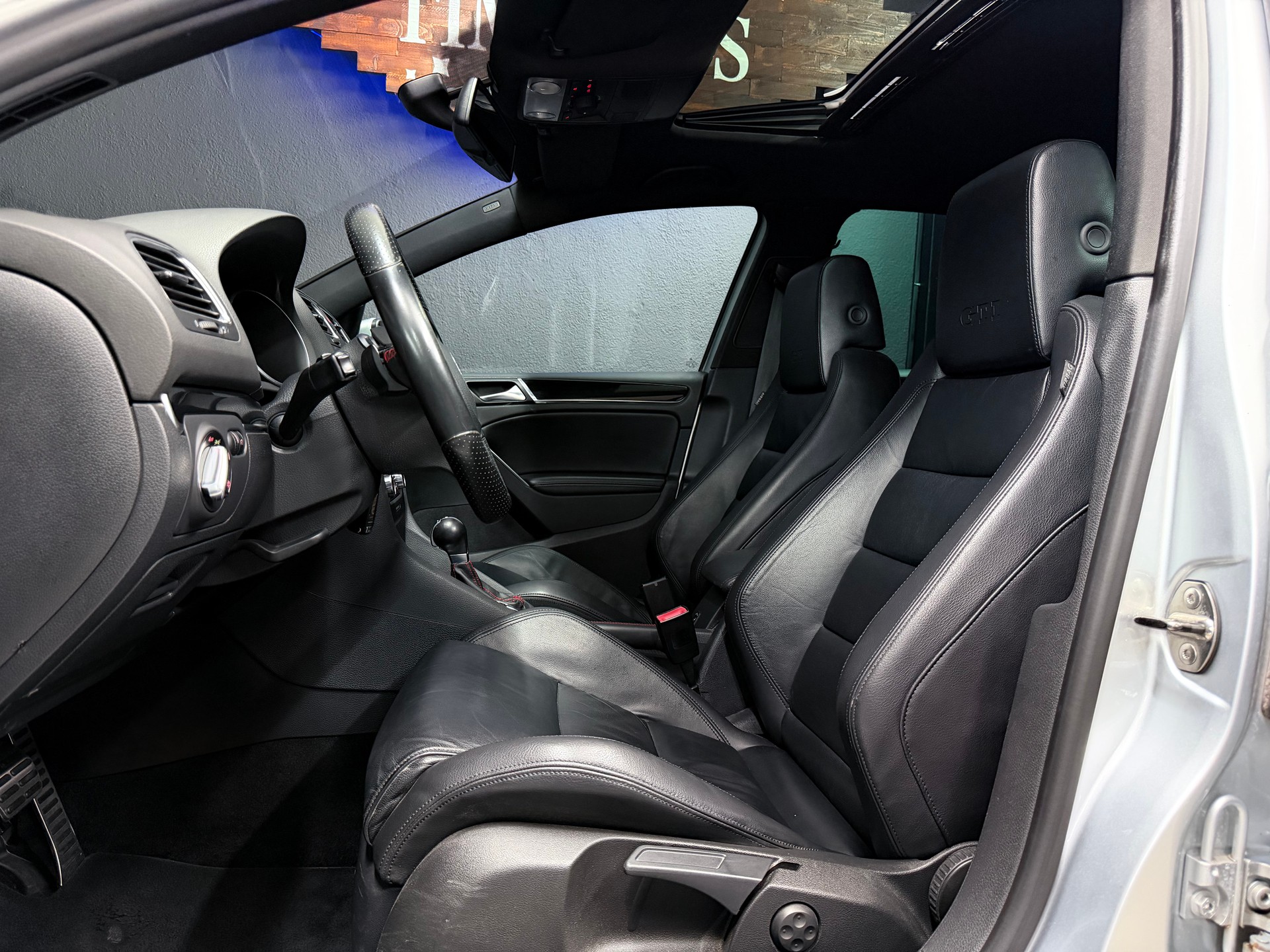 VW Golf 2.0 TSI GTI DSG-image-7