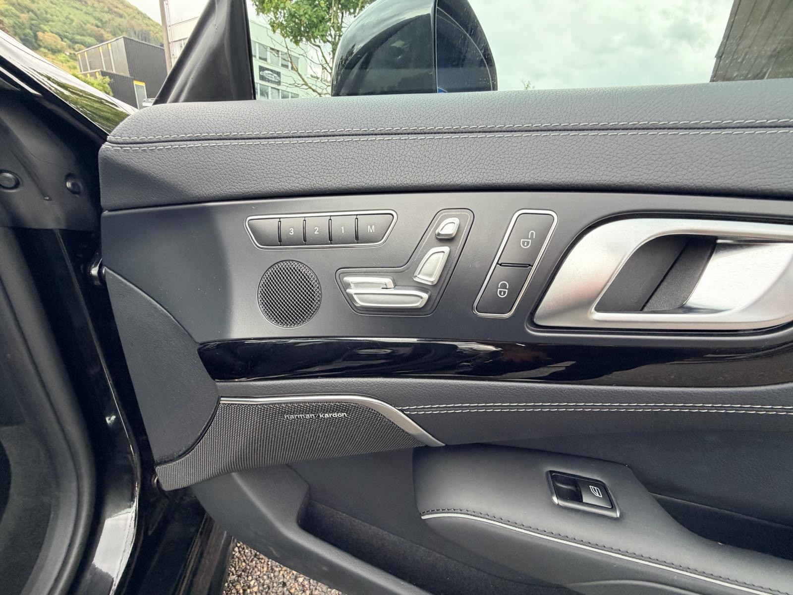 MERCEDES-BENZ SL 500 9G-Tronic-image-18