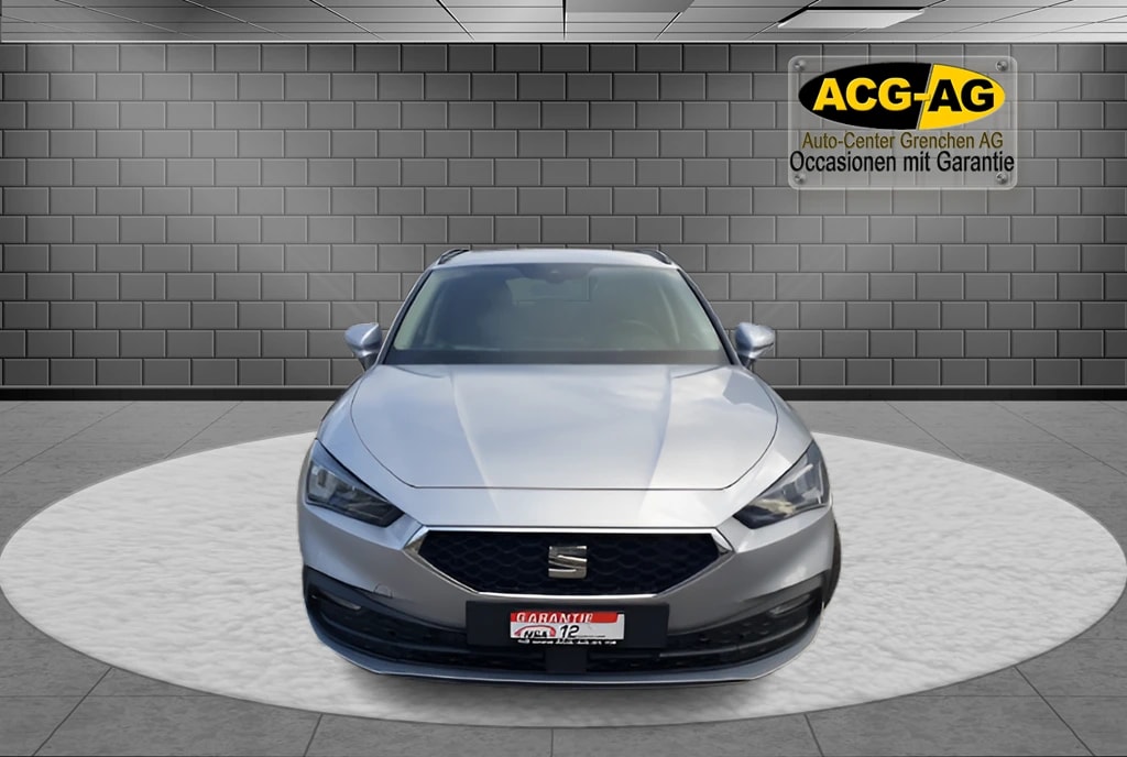 SEAT Leon ST 2.0 TDI EVO DSG 4Drive Style ** Gr.Navi ** Full Digital Cockpit ** Parklehkassistent ** PDC V+H **-image-1