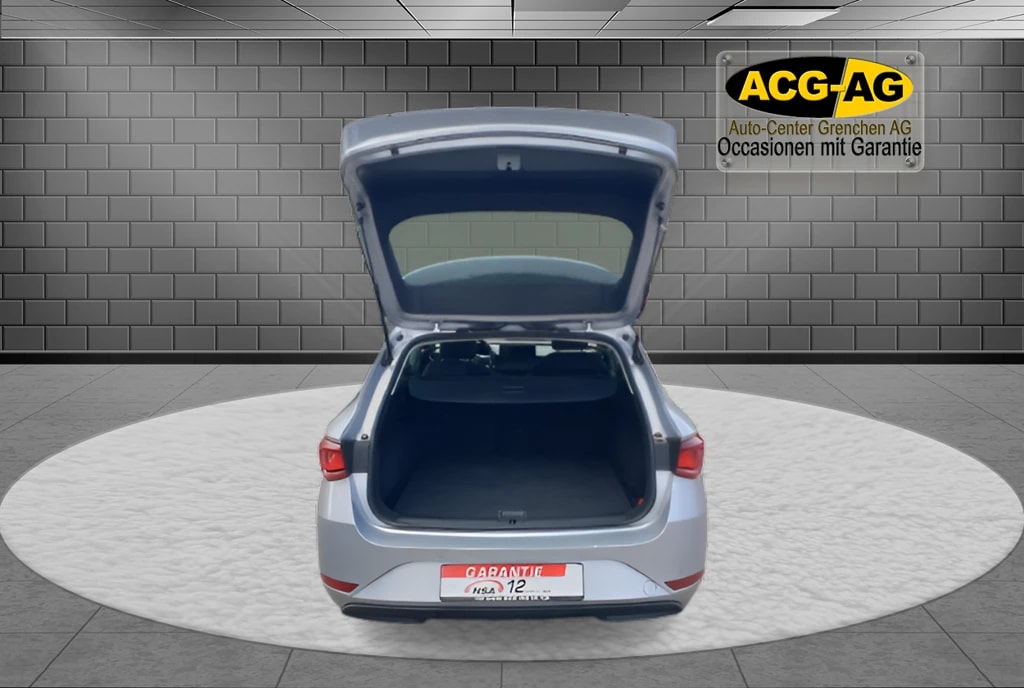 SEAT Leon ST 2.0 TDI EVO DSG 4Drive Style ** Gr.Navi ** Full Digital Cockpit ** Parklehkassistent ** PDC V+H **-image-6