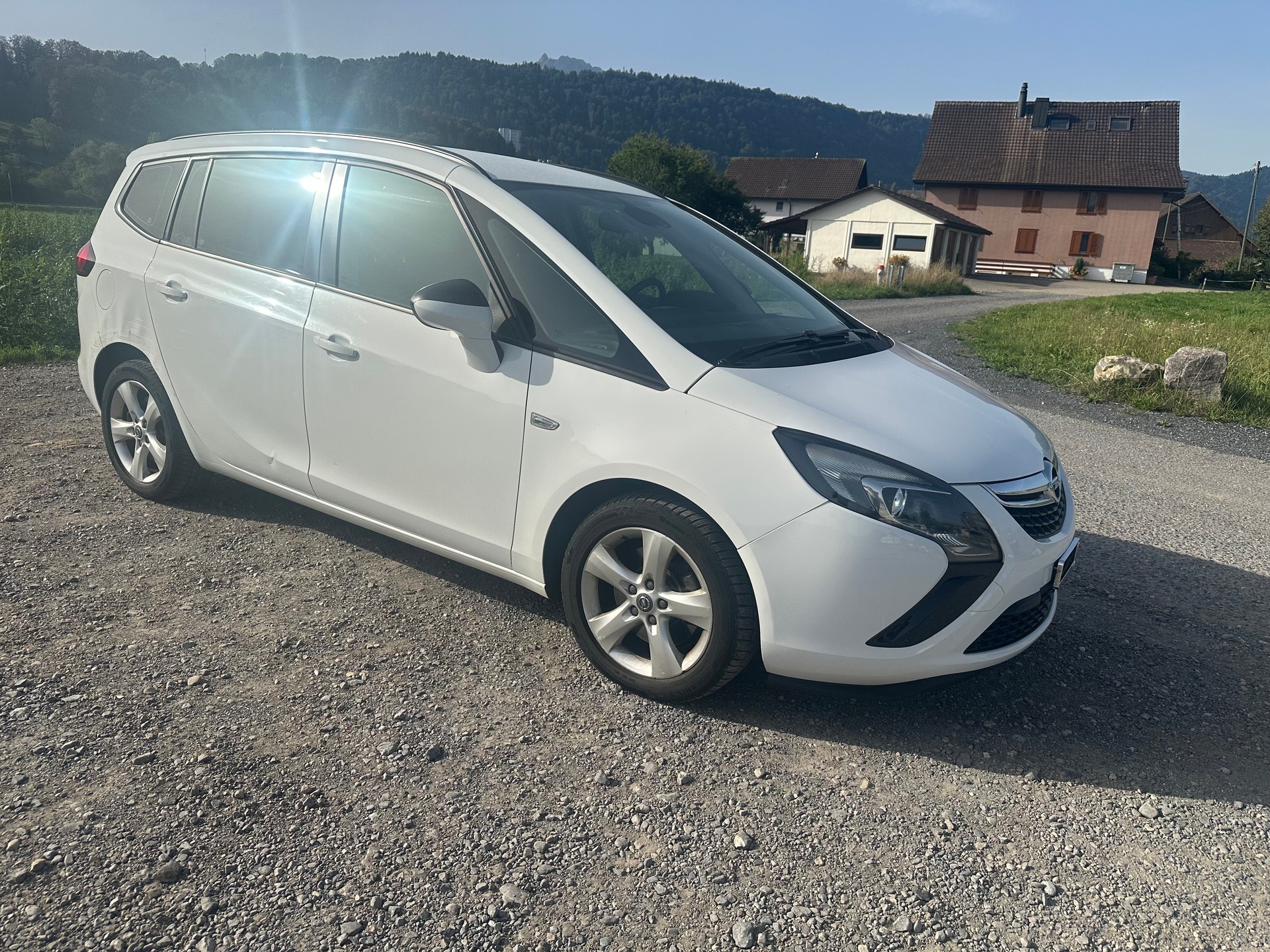 OPEL Zafira Tourer 2.0 CDTi Enjoy Automatic-image-15