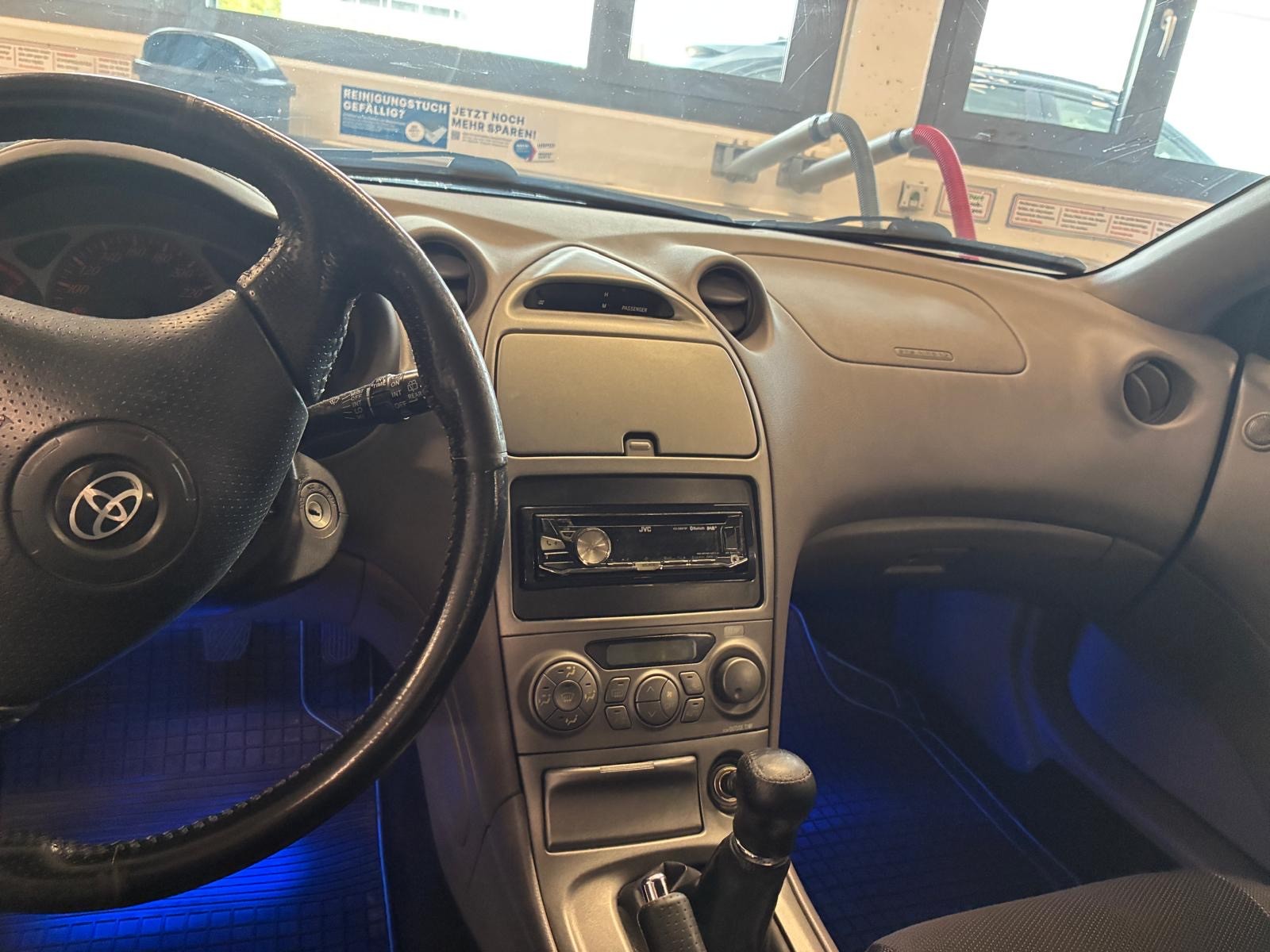 TOYOTA 1.8-image-3