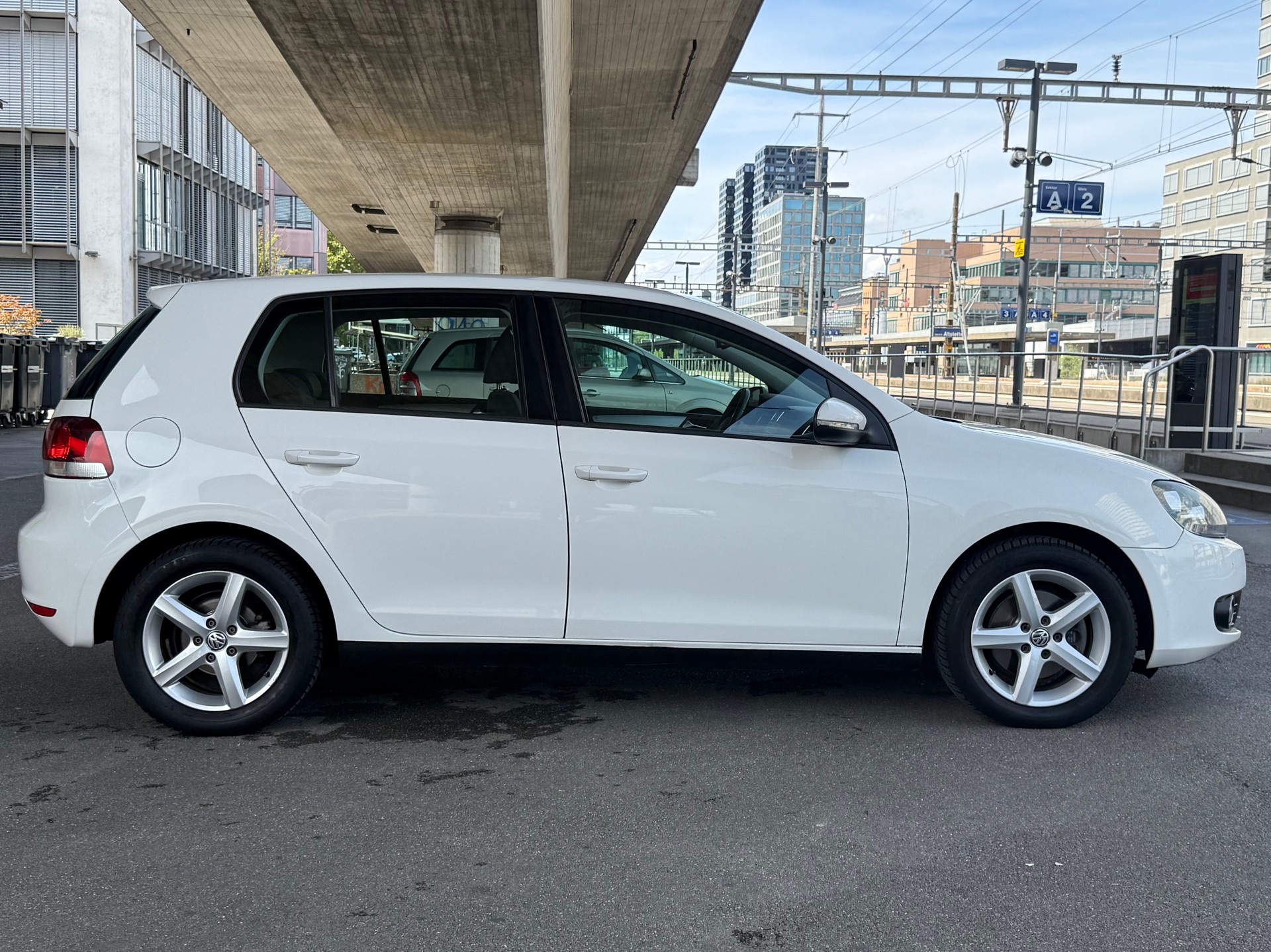 VW Golf 1.4 TSI Highline DSG-image-3