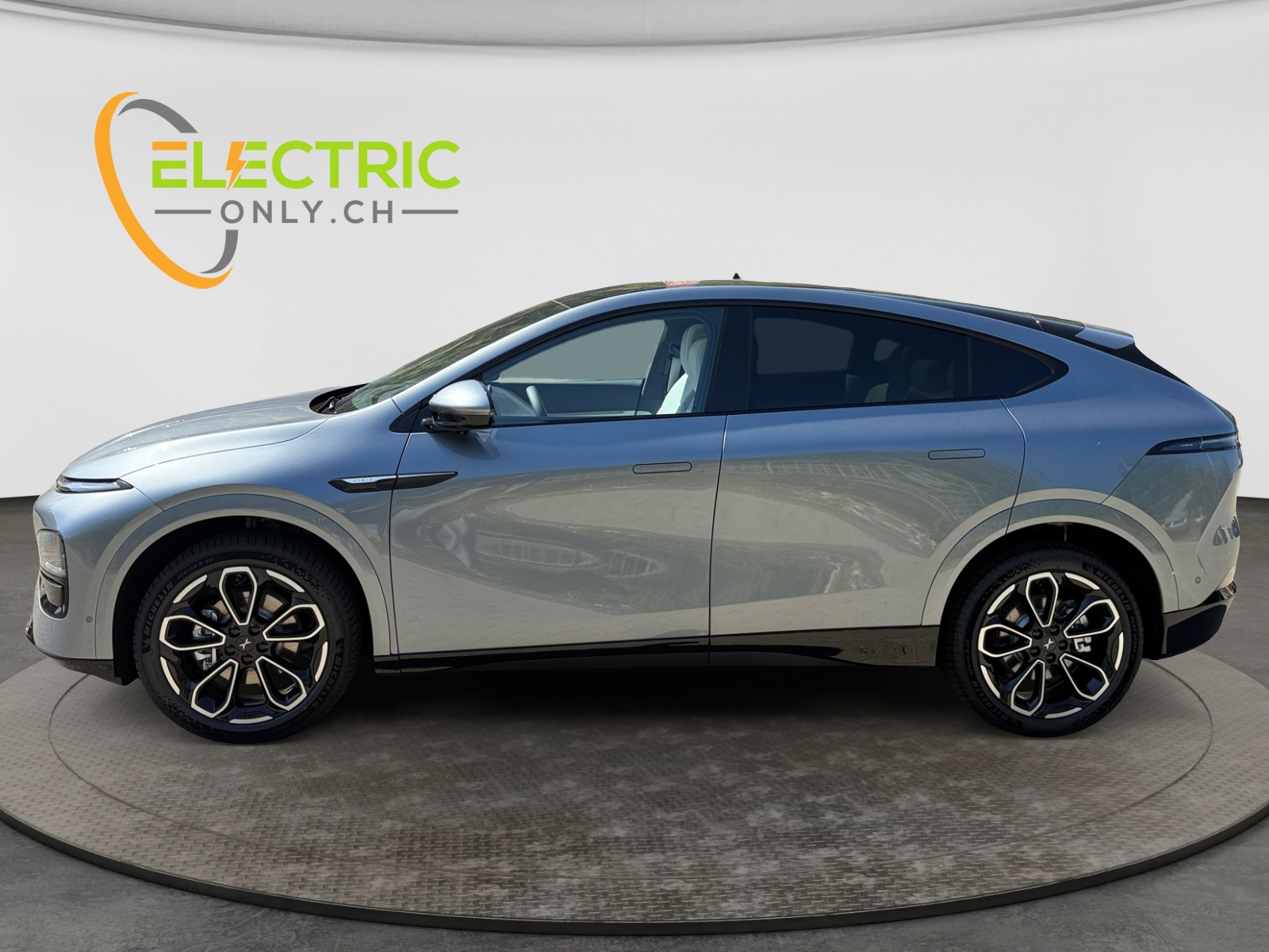 XPENG G6 Performance AWD mit AHK 80.8kWh-image-1