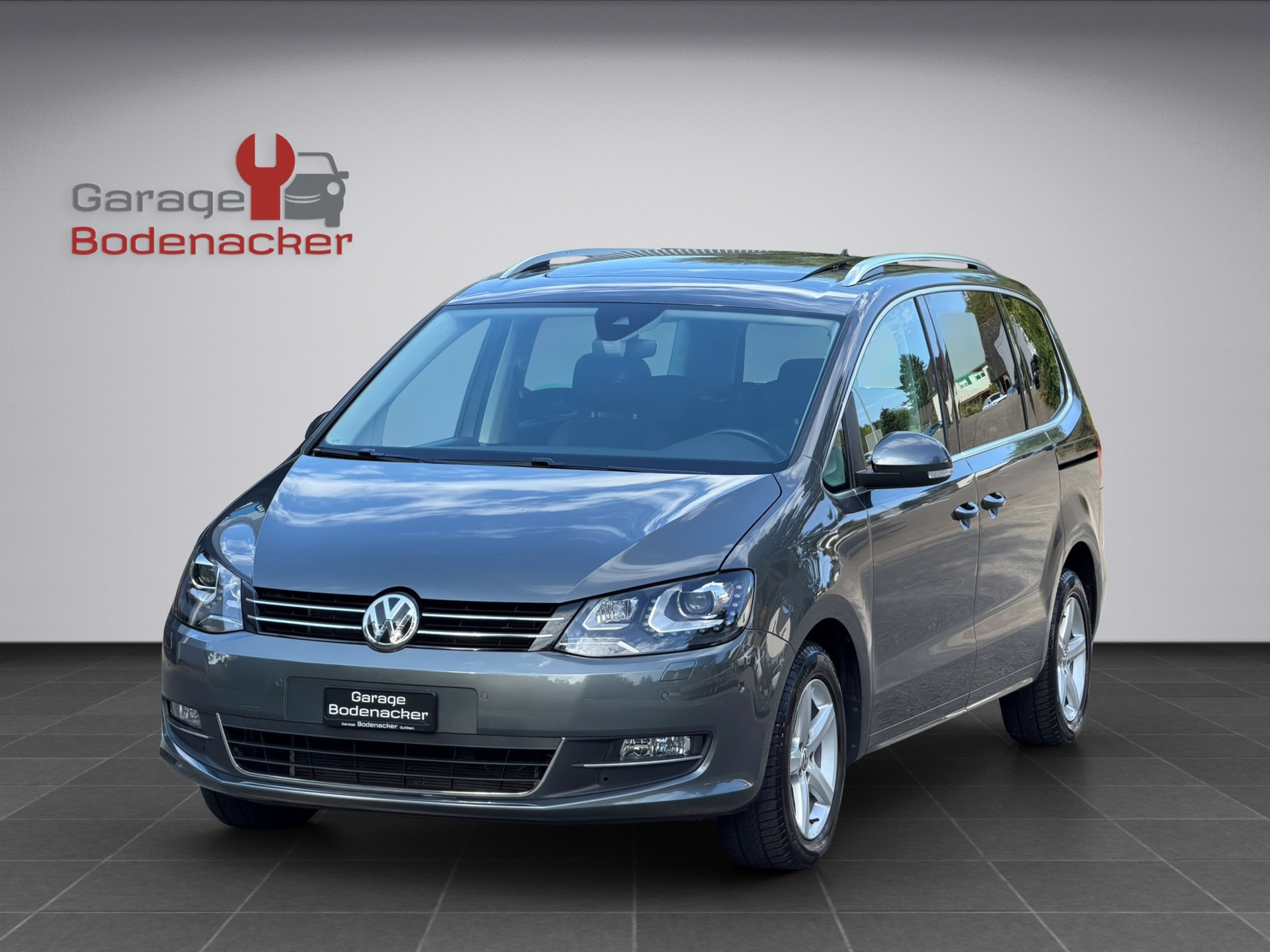 VW Sharan 2.0 TDI BMT Highline DSG * Facelift * 184PS * AHK * Panorama *-image-1