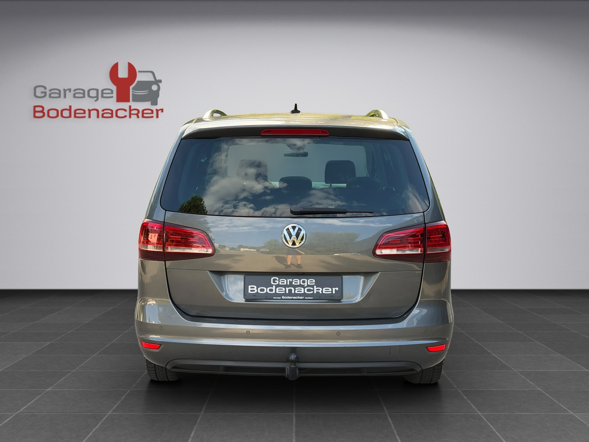 VW Sharan 2.0 TDI BMT Highline DSG * Facelift * 184PS * AHK * Panorama *-image-19