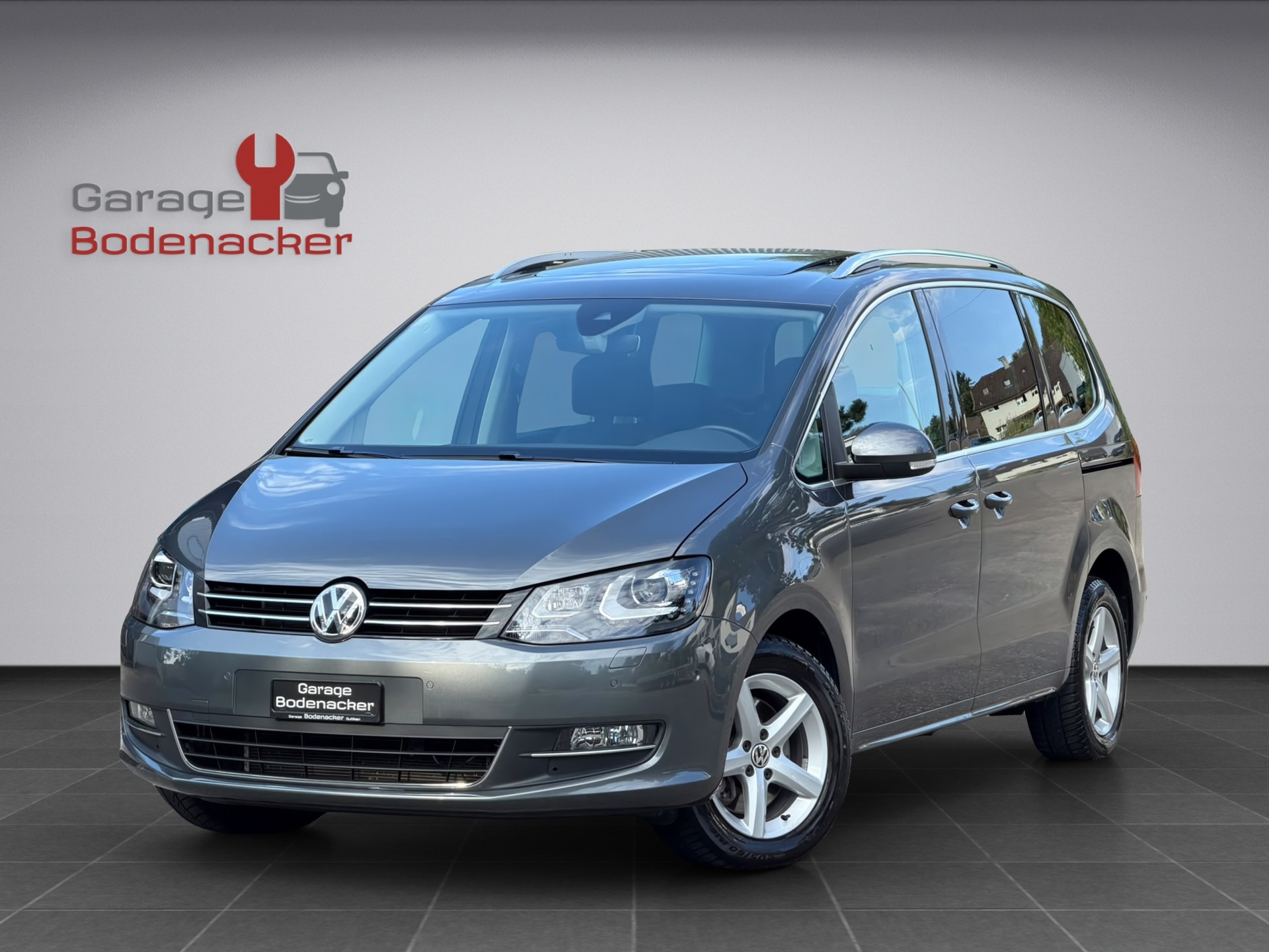 VW Sharan 2.0 TDI BMT Highline DSG * Facelift * 184PS * AHK * Panorama *-image-0