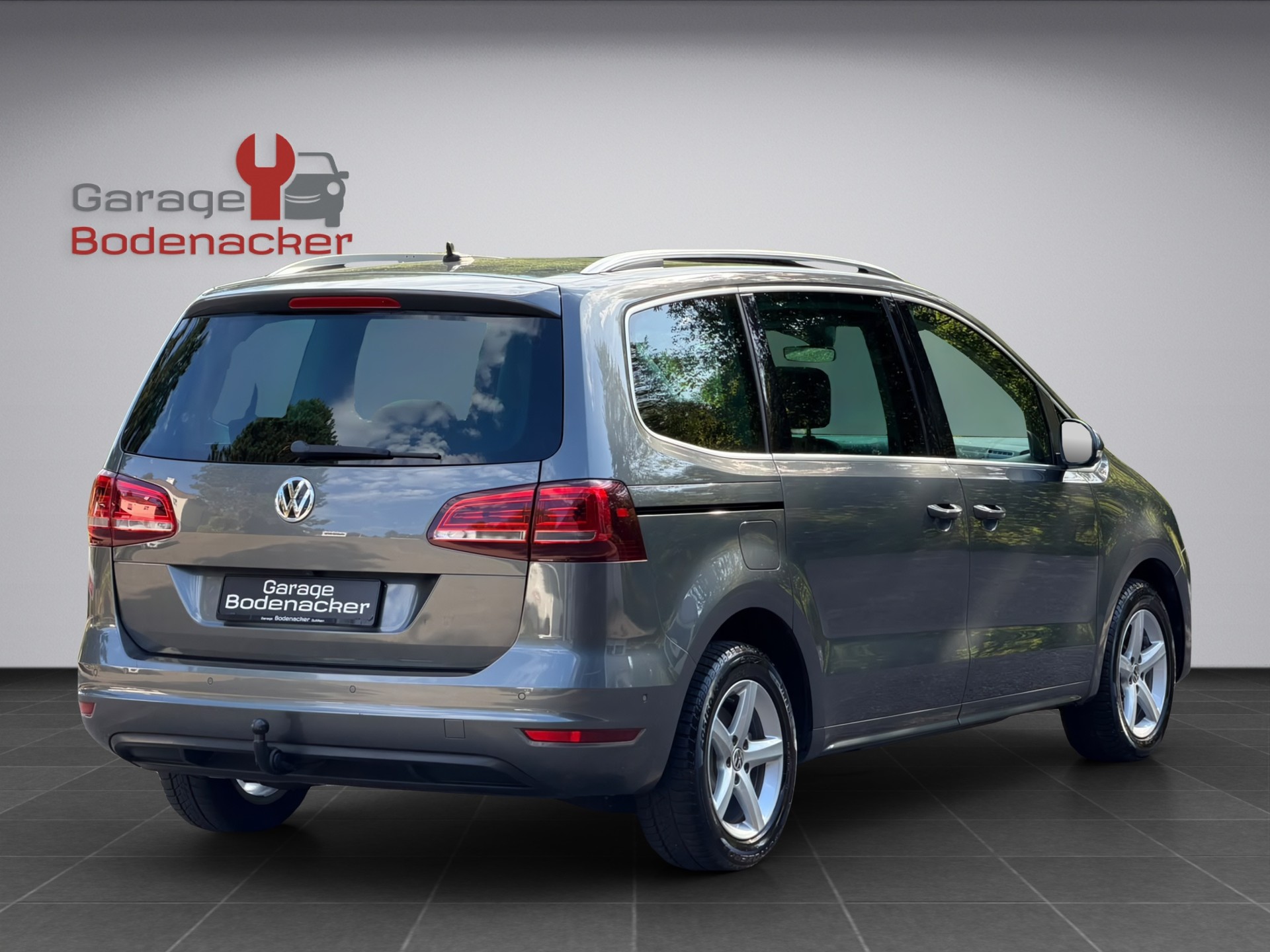 VW Sharan 2.0 TDI BMT Highline DSG * Facelift * 184PS * AHK * Panorama *-image-5
