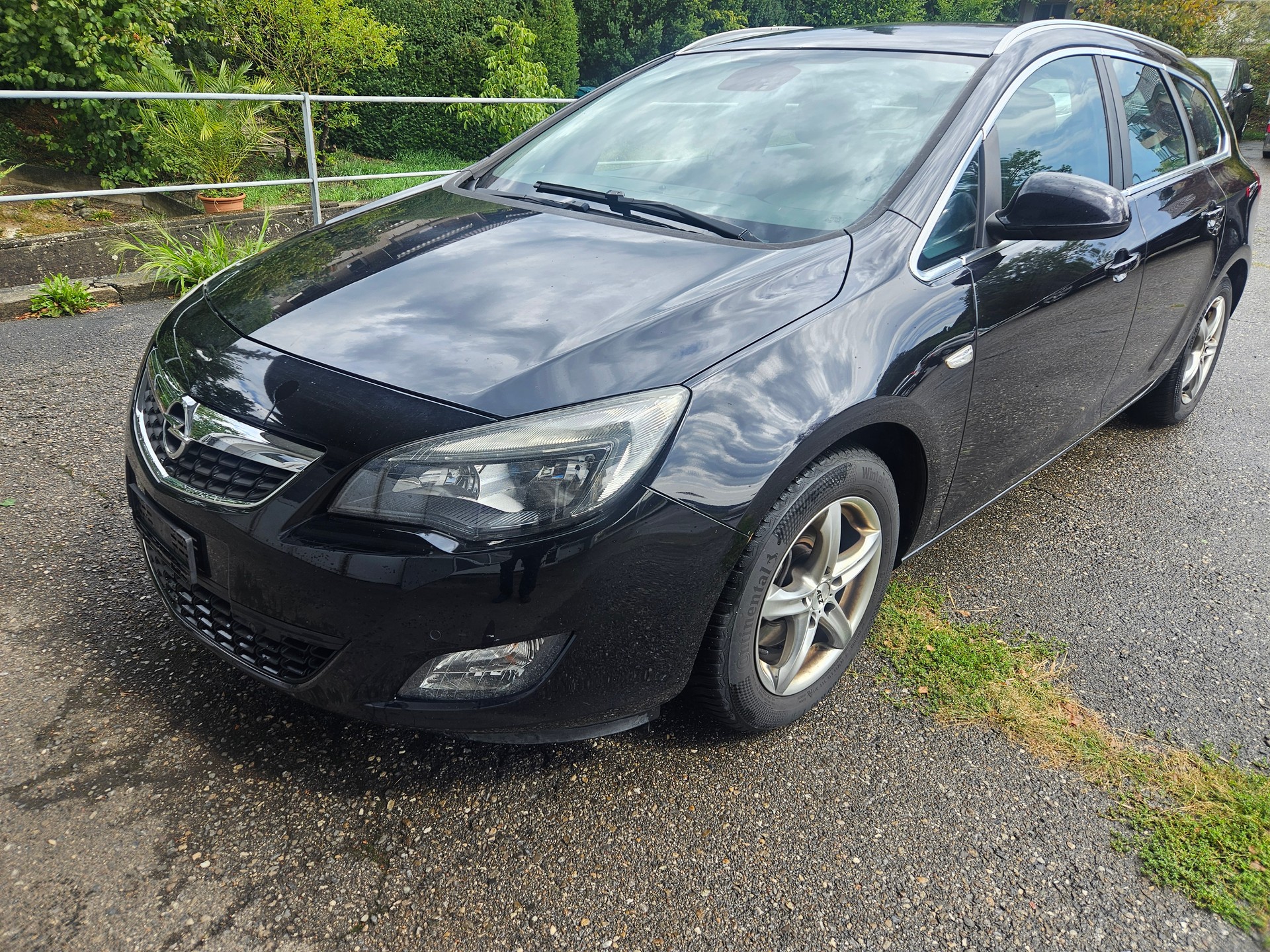 OPEL Astra SportsTourer 2.0 CDTi Cosmo-image-1
