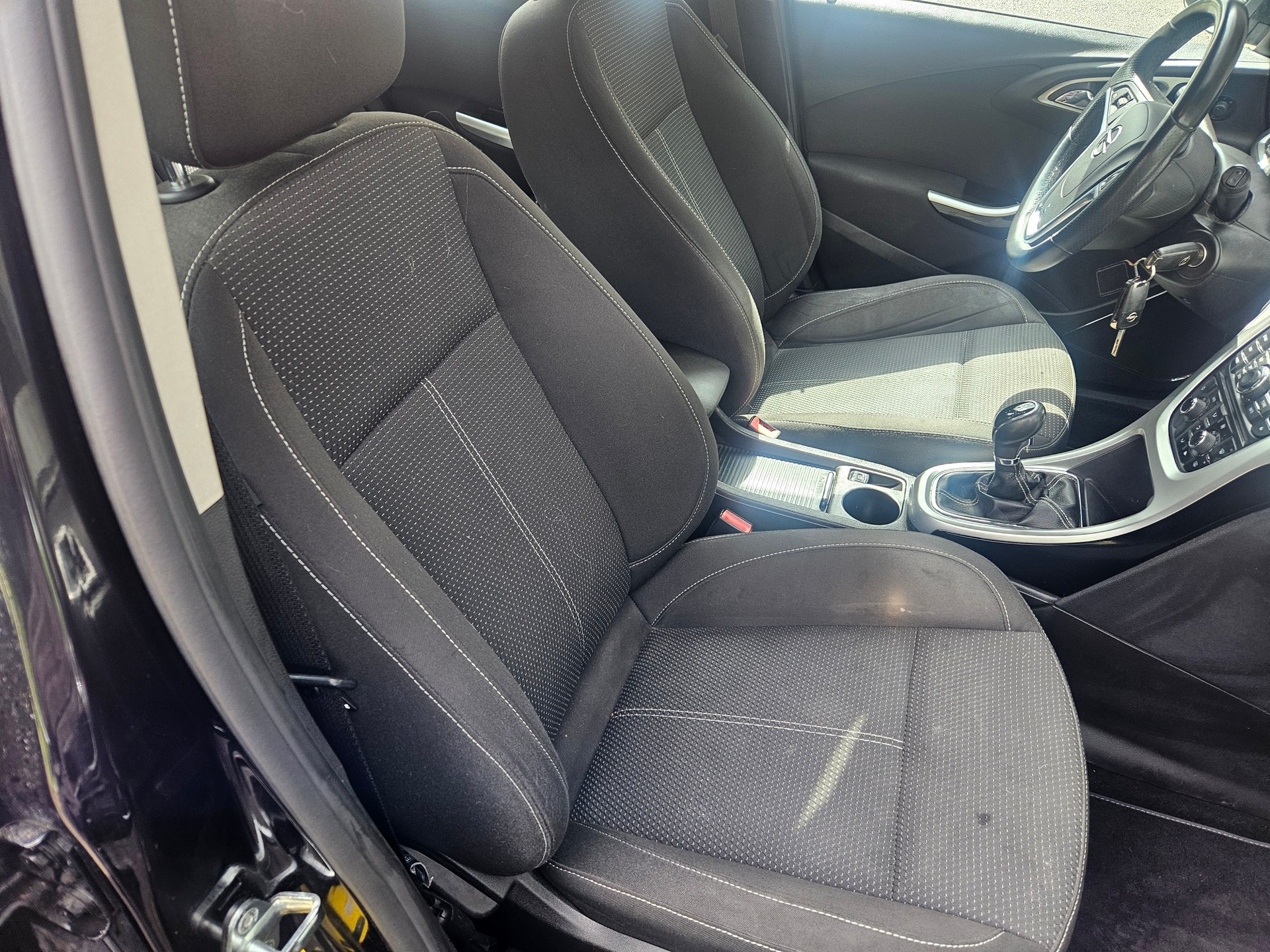 OPEL Astra SportsTourer 2.0 CDTi Cosmo-image-8