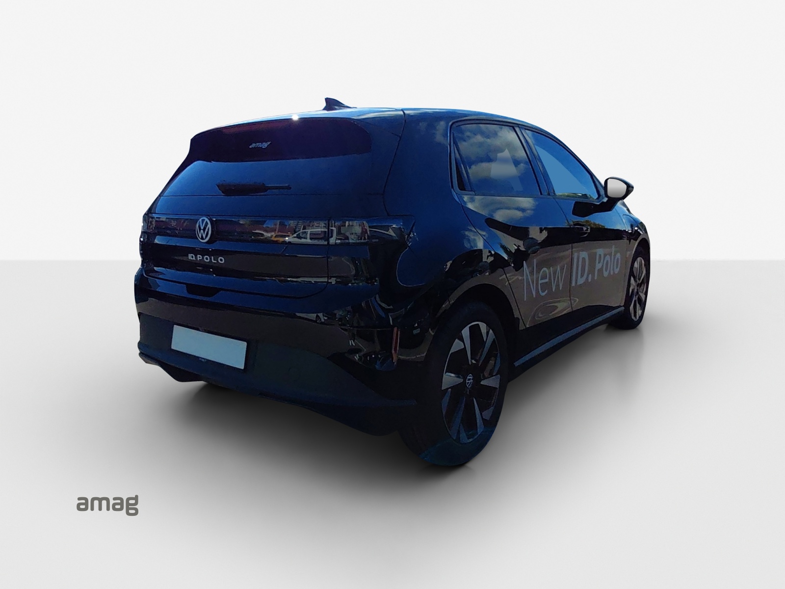 VW ID.Polo 52 kWh Life Edition One-image-4
