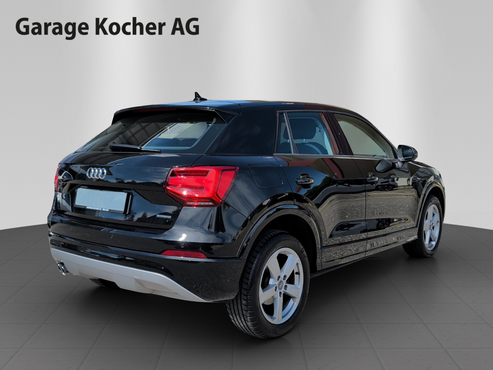 AUDI Q2 2.0 TFSI sport quattro S-tronic-image-5