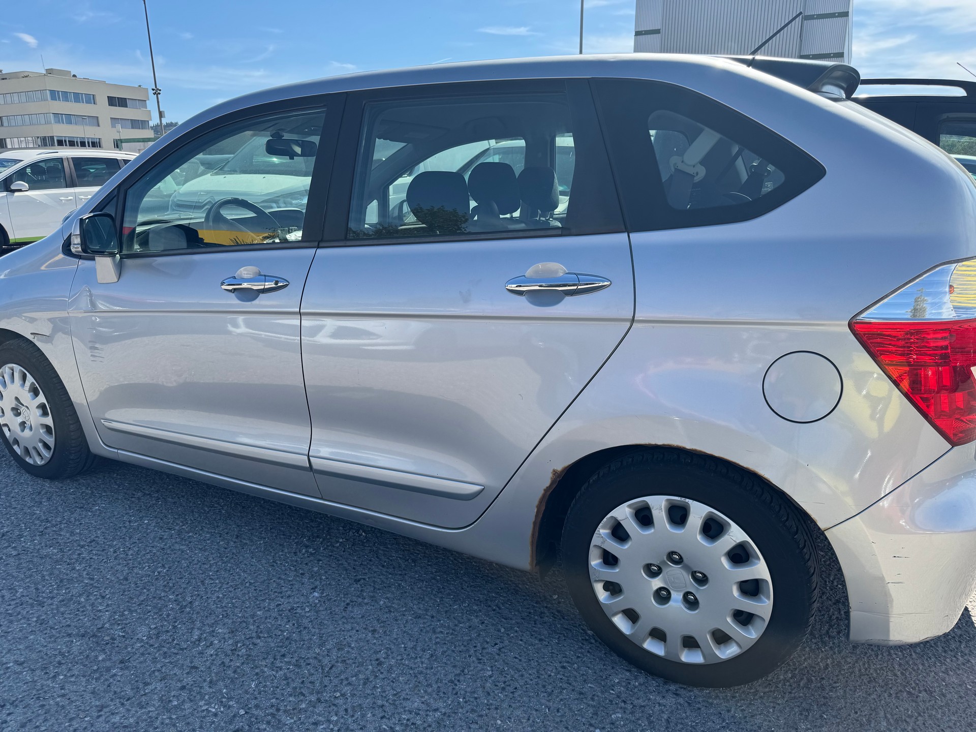 HONDA FR-V 2.2 i-CTDi Comfort-image-3