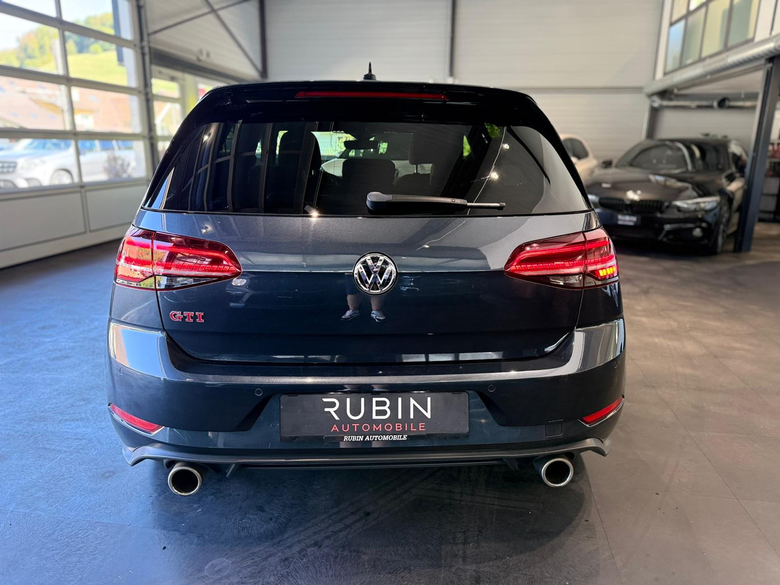 VW Golf 2.0 TSI GTI Performance DSG-image-3