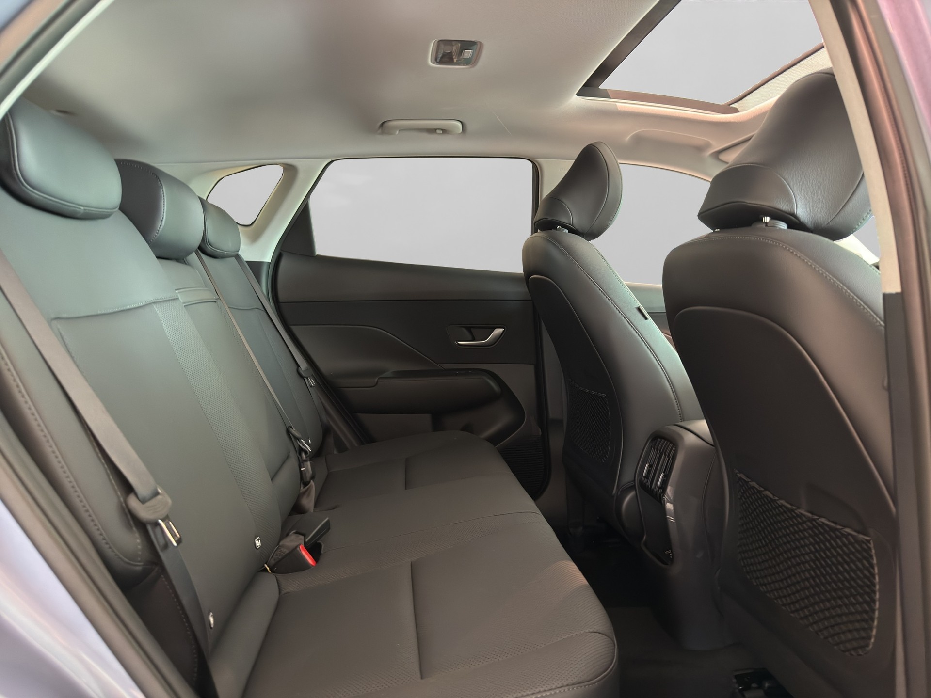 HYUNDAI Kona 1.6 GDi HEV Vertex Swiss Edition DCT-image-11