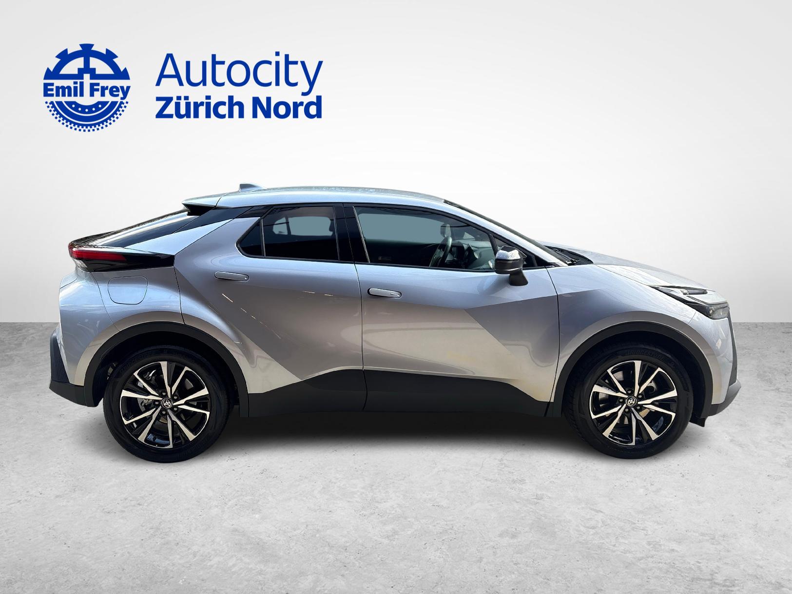 TOYOTA C-HR 2.0 PHEV Swiss Edition-image-5