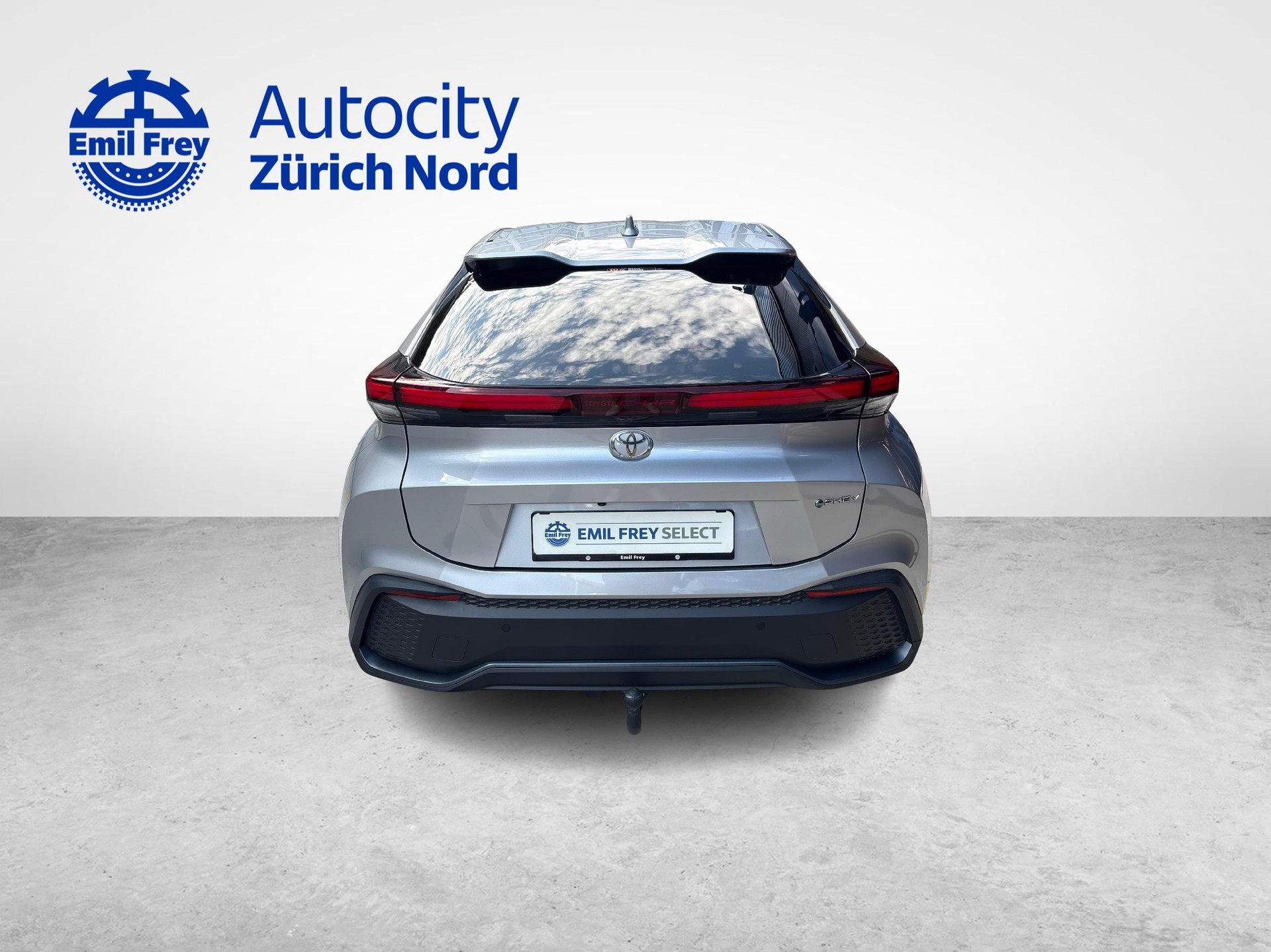 TOYOTA C-HR 2.0 PHEV Swiss Edition-image-3