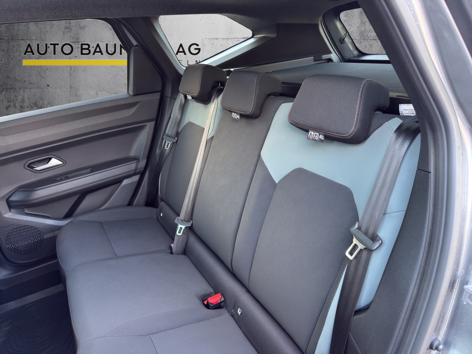 DACIA Bigster TCe 130 48V Extreme 4x4-image-9