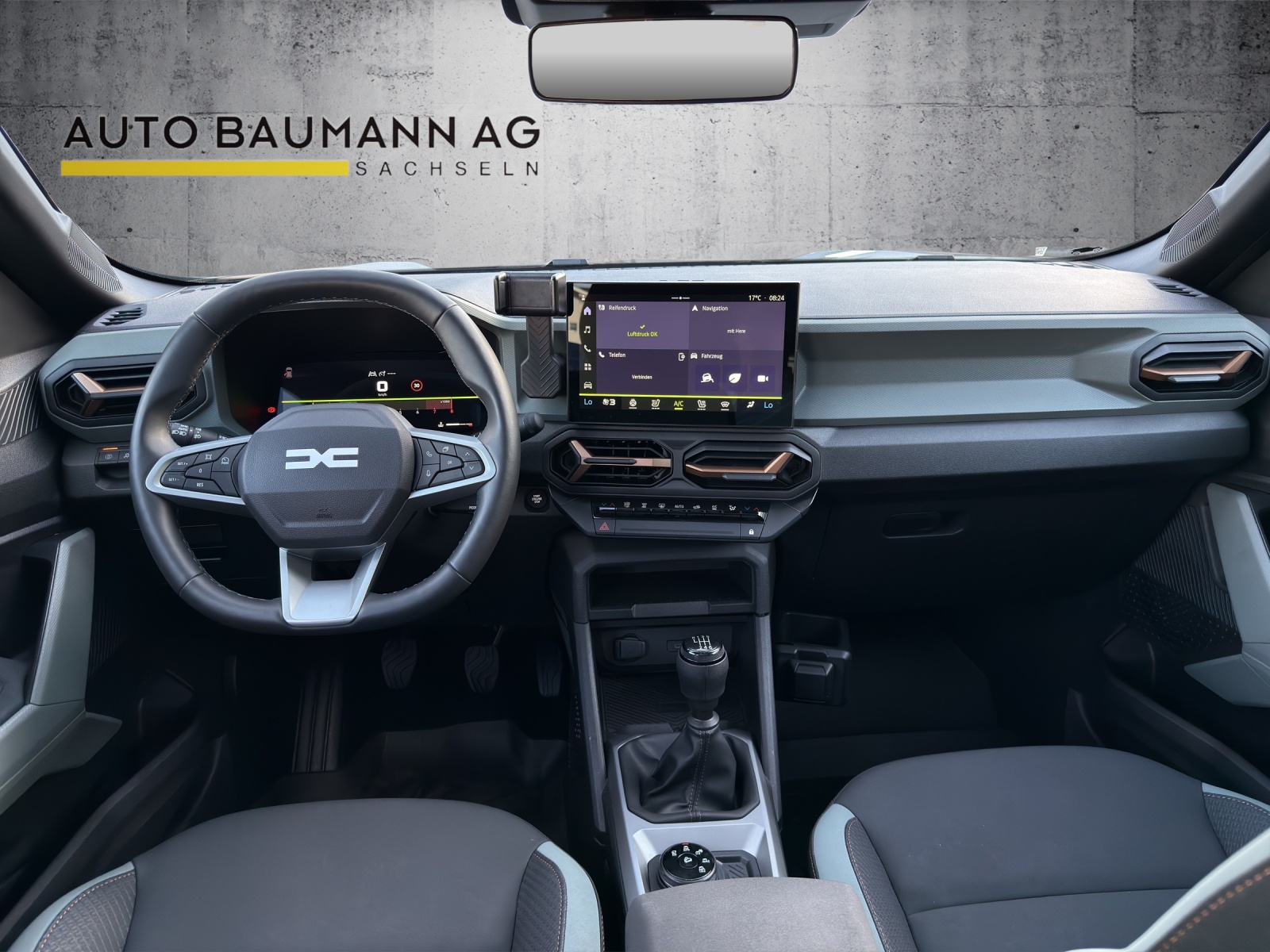 DACIA Bigster TCe 130 48V Extreme 4x4-image-14