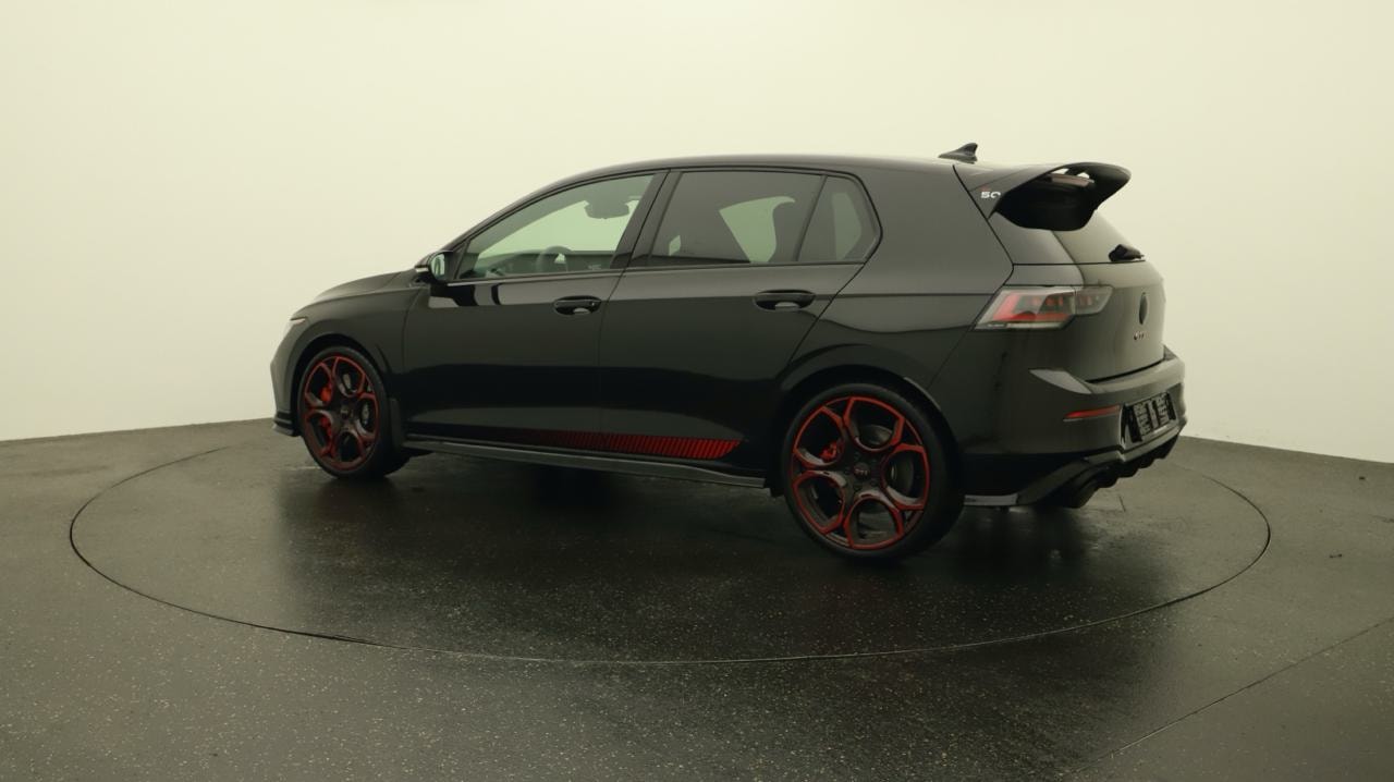 VW Golf 2.0 TSI GTI Edition 50 DSG-image-2