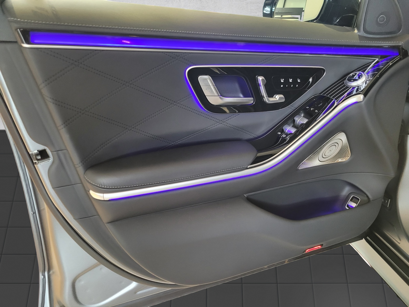 MERCEDES-BENZ S 63 AMG 4M+ L E Performance V223-image-13