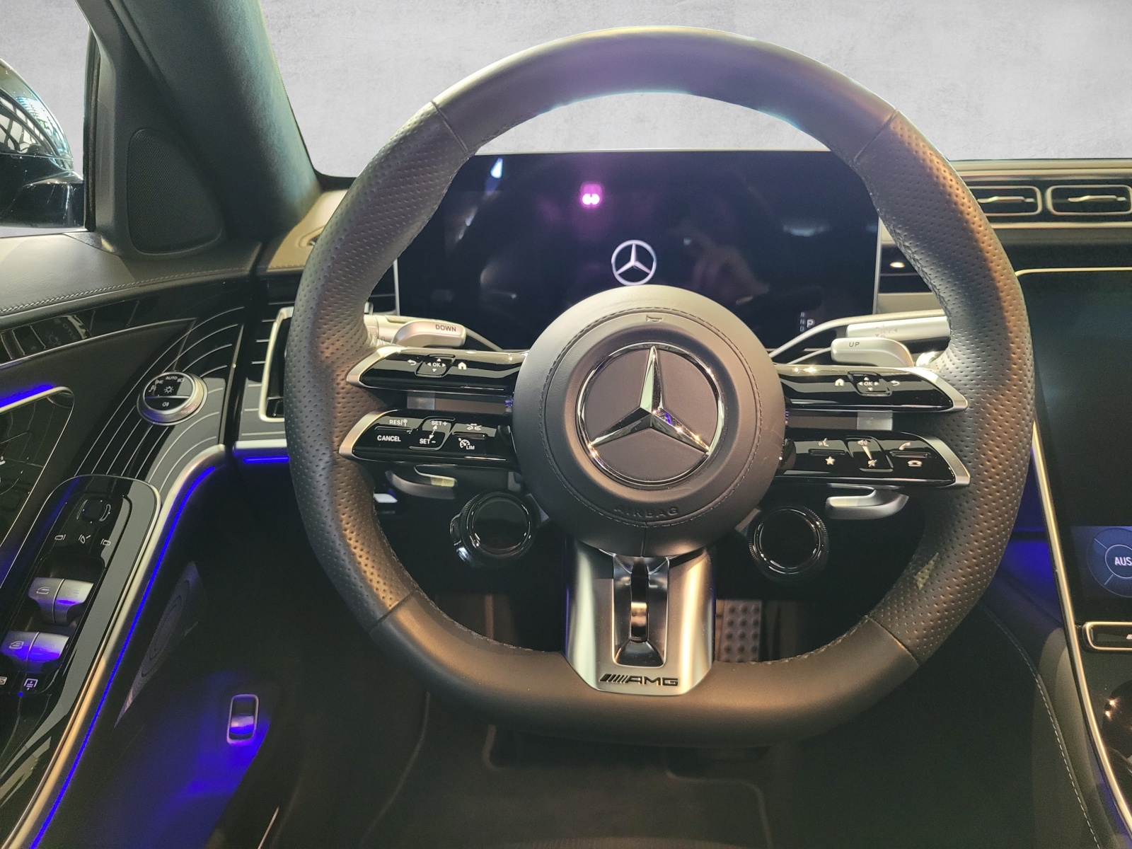 MERCEDES-BENZ S 63 AMG 4M+ L E Performance V223-image-4