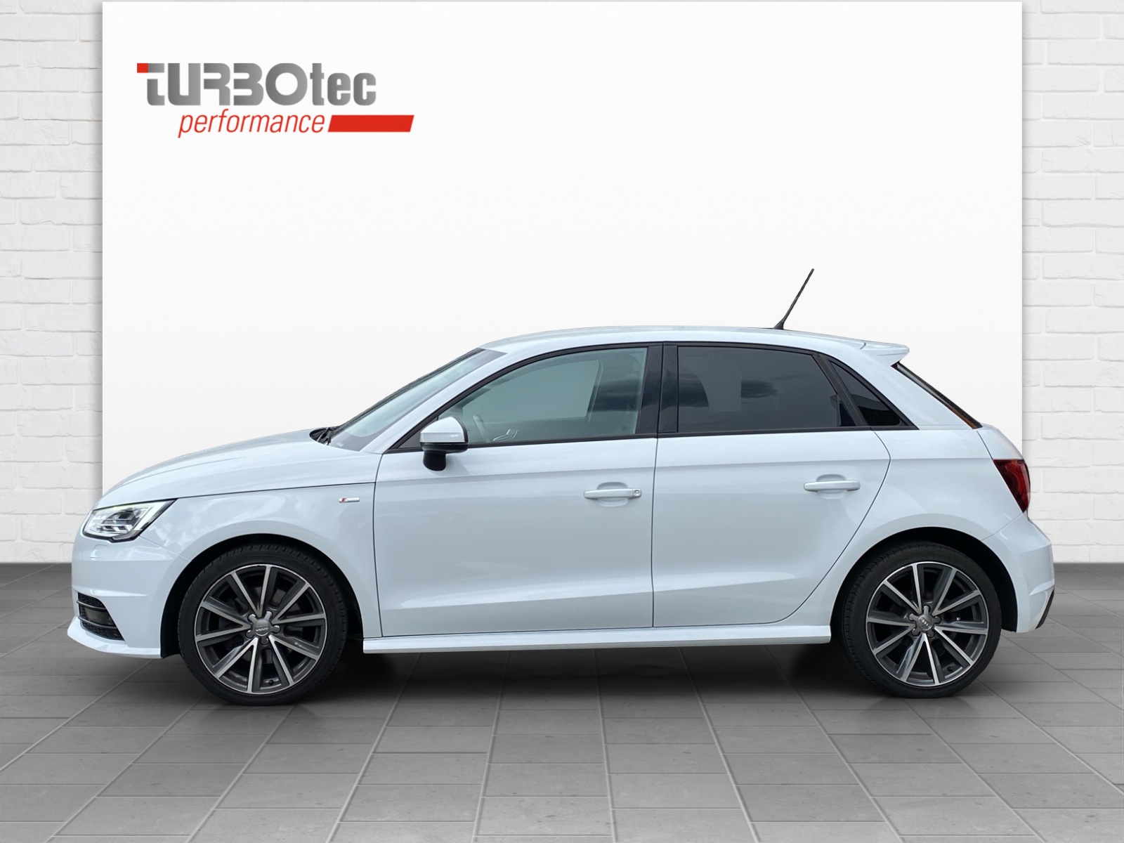 AUDI A1 Sportback 1.4 TFSI Sport S-tronic-image-1