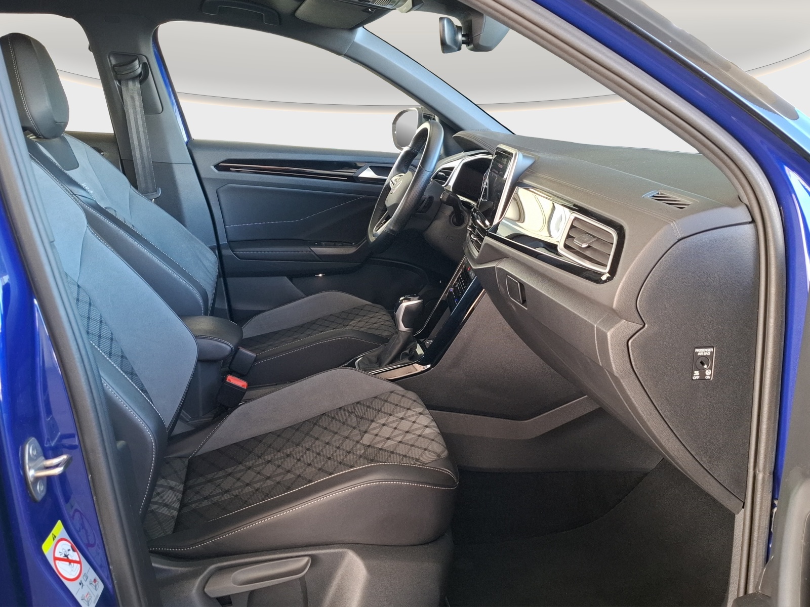 VW T-Roc 1.5 TSI EVO R-Line DSG-image-9