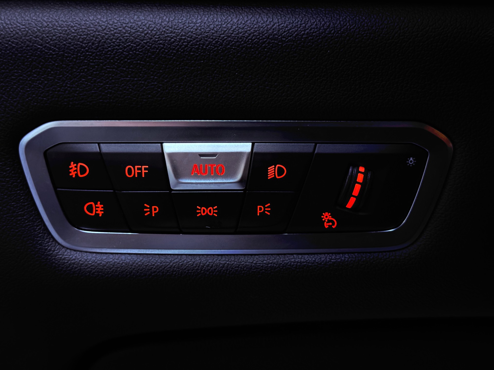 BMW X7 xDrive M50i Steptronic-image-14