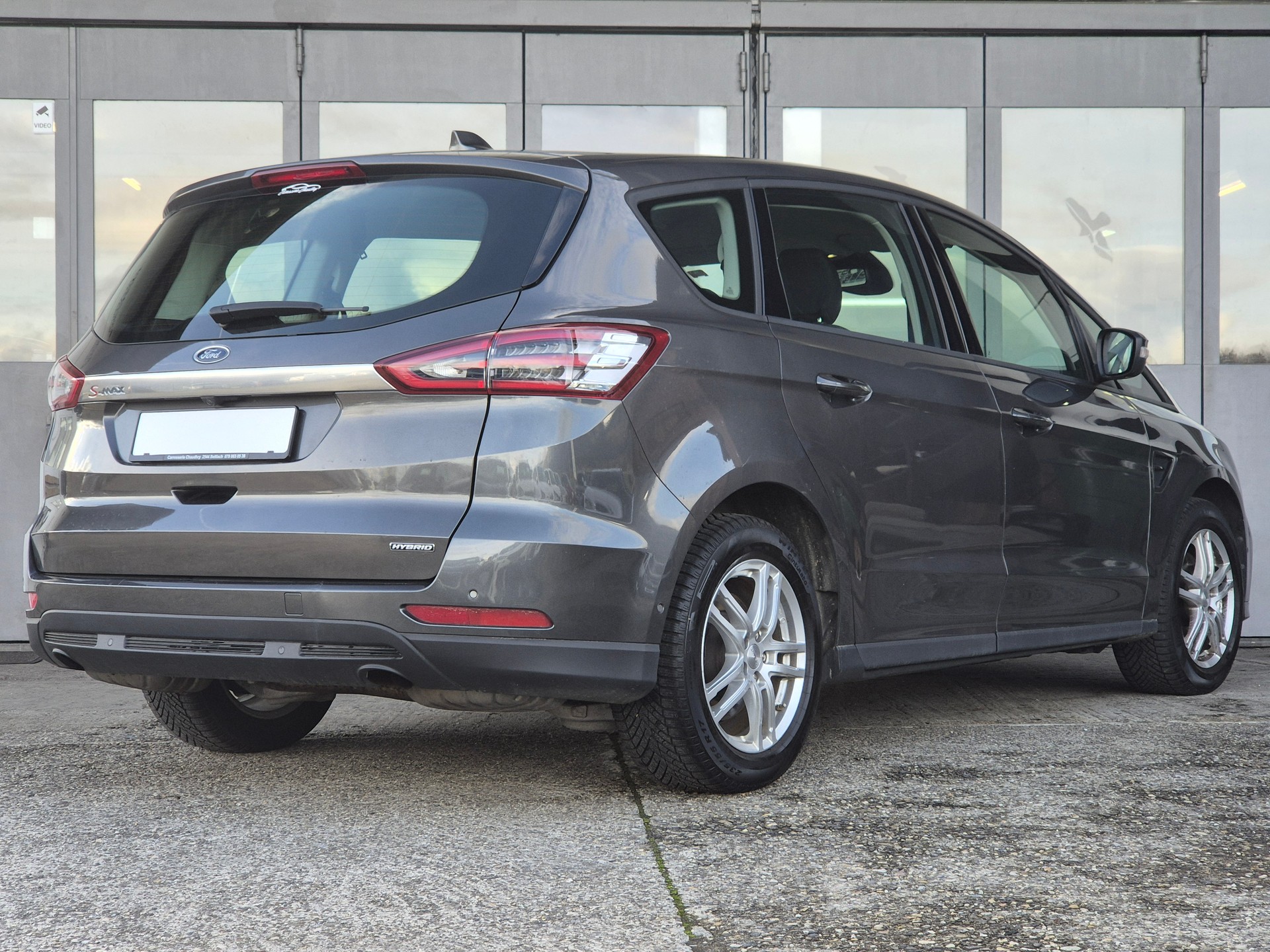 FORD S-Max 2.5 FHEV Trend 7Pl-image-5