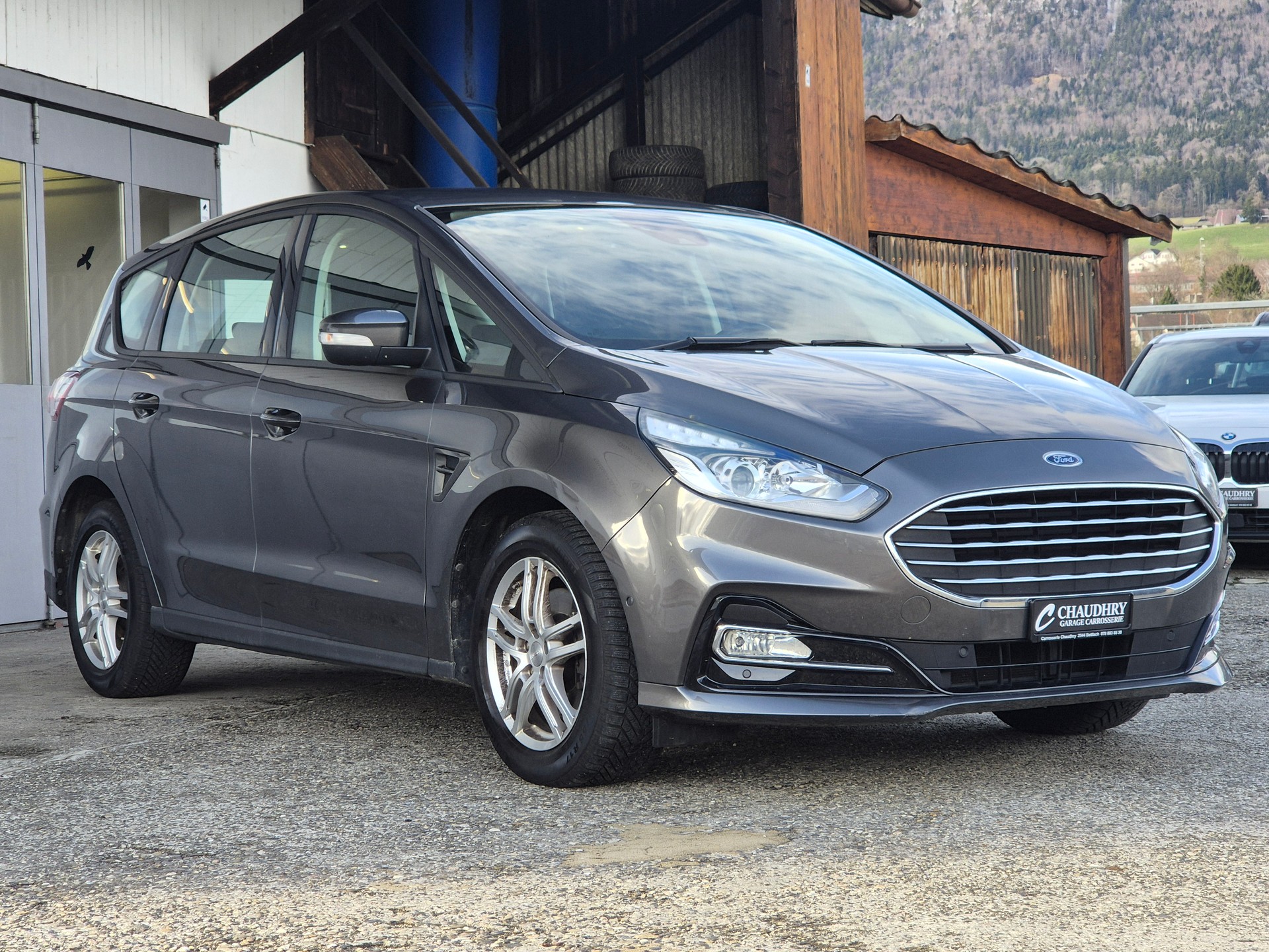 FORD S-Max 2.5 FHEV Trend 7Pl-image-3