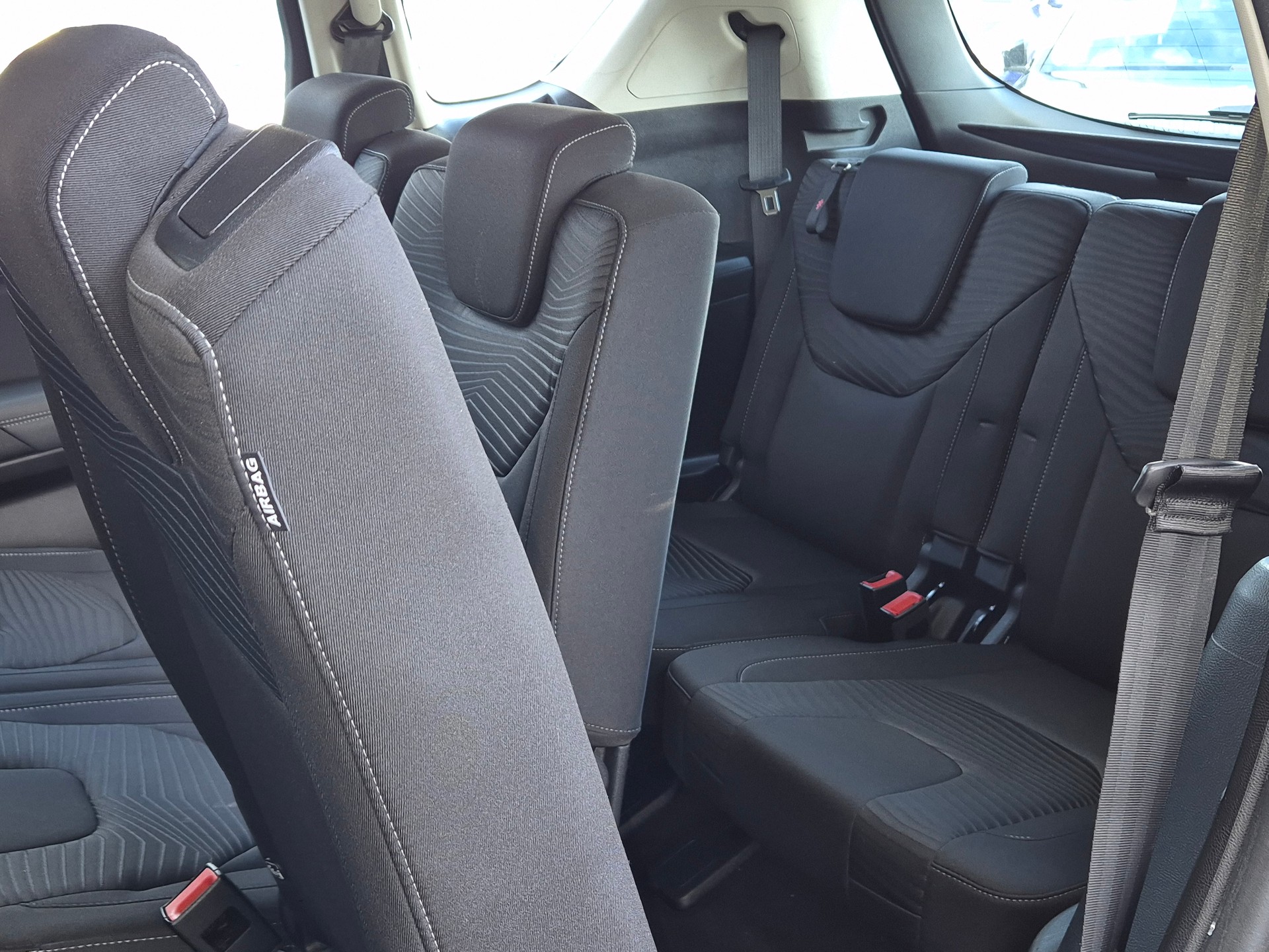 FORD S-Max 2.5 FHEV Trend 7Pl-image-18