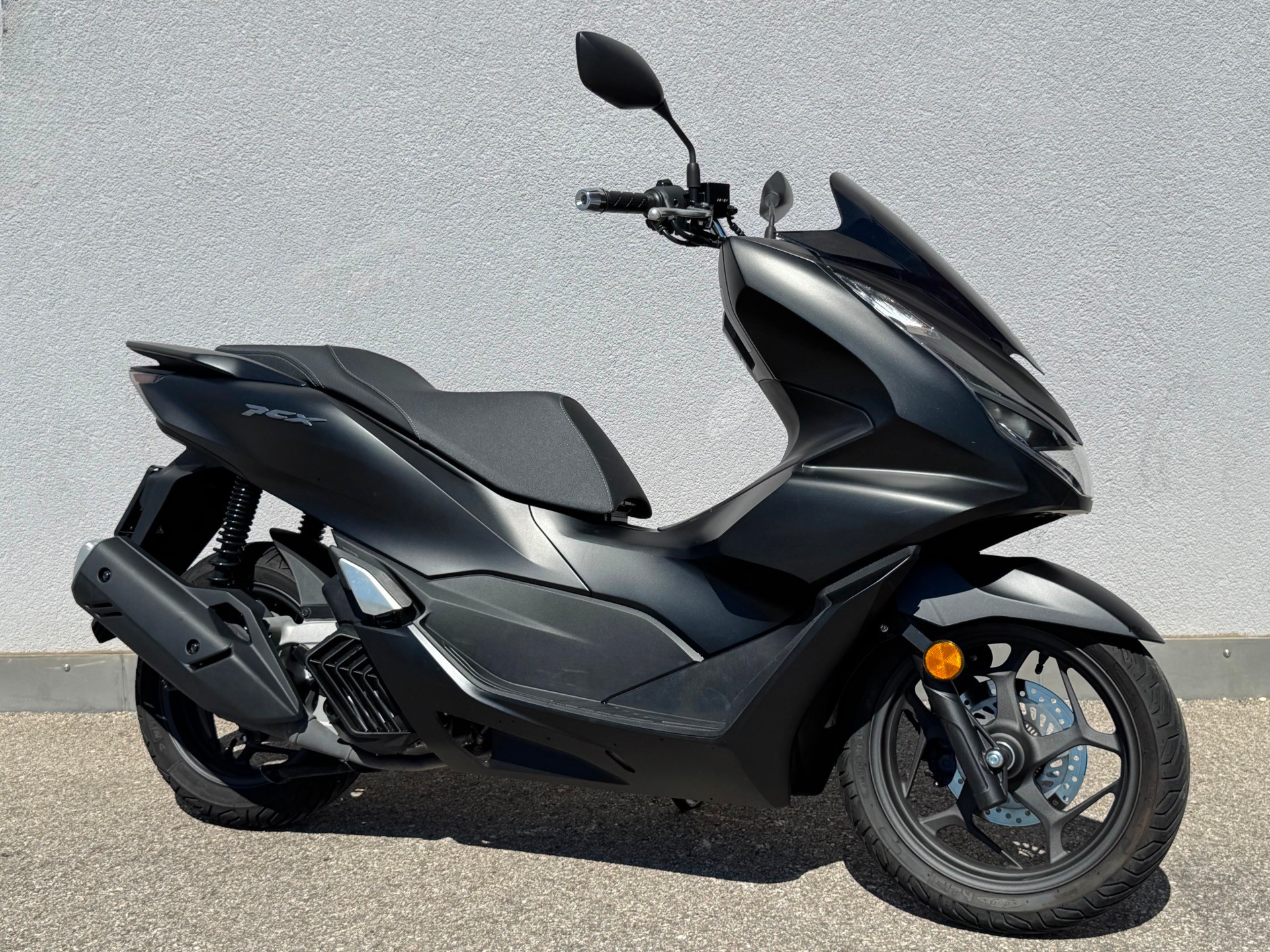HONDA PCX 125 i ABS-showroom-element-2