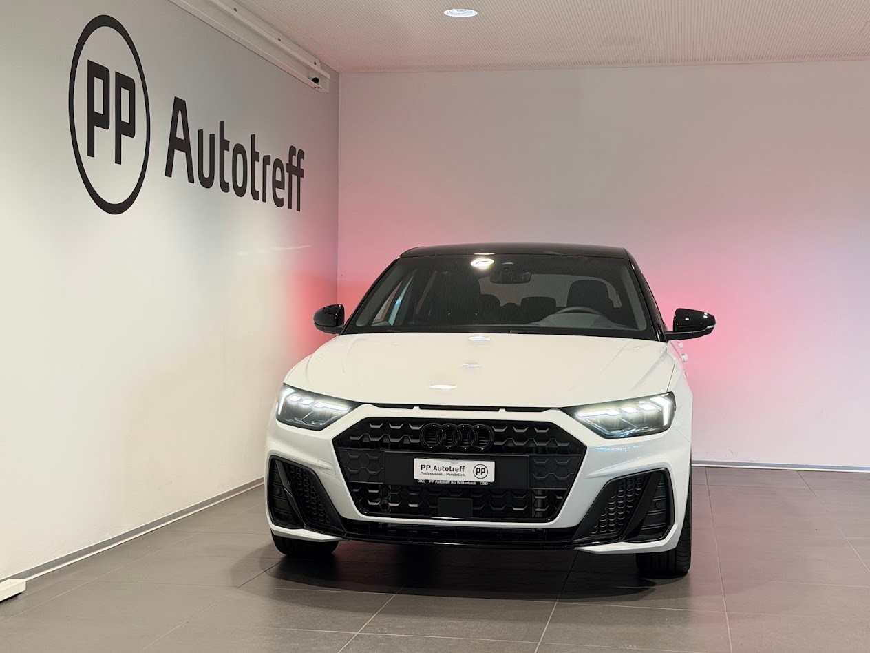 AUDI A1 Sportback 35 TFSI S Line S-tronic-image-0