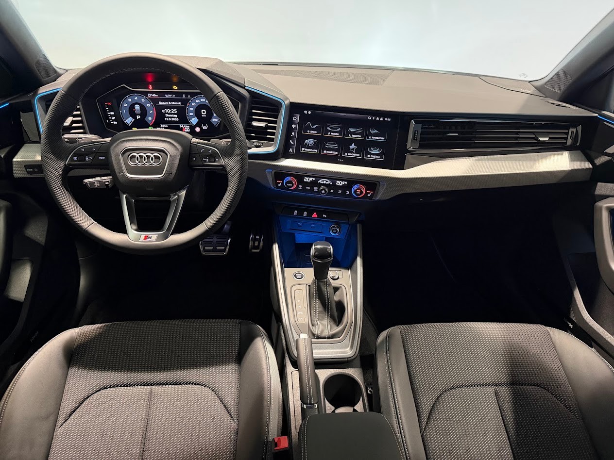 AUDI A1 Sportback 35 TFSI S Line S-tronic-image-11