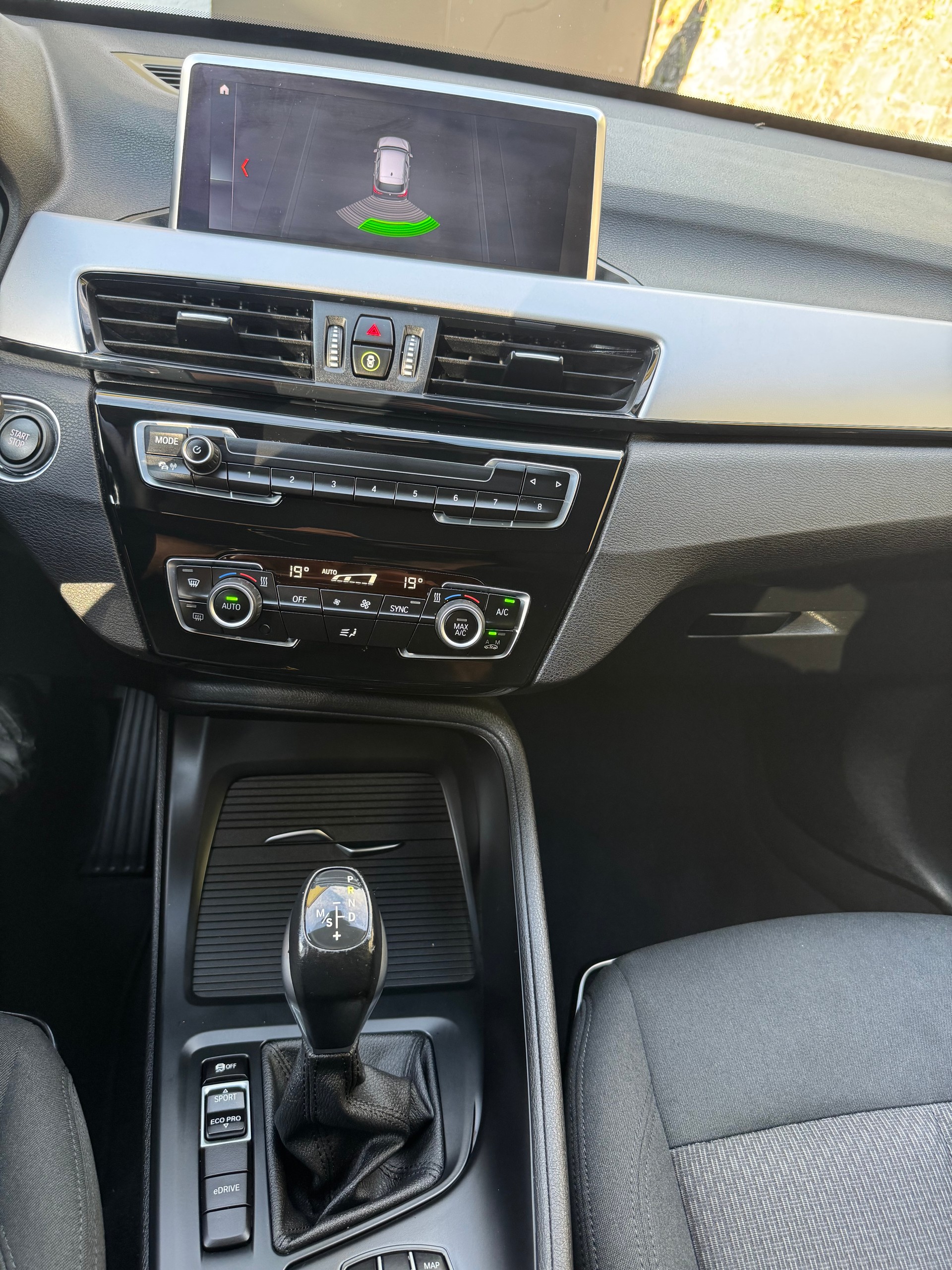 BMW X1 xDrive 25e Steptronic-image-11