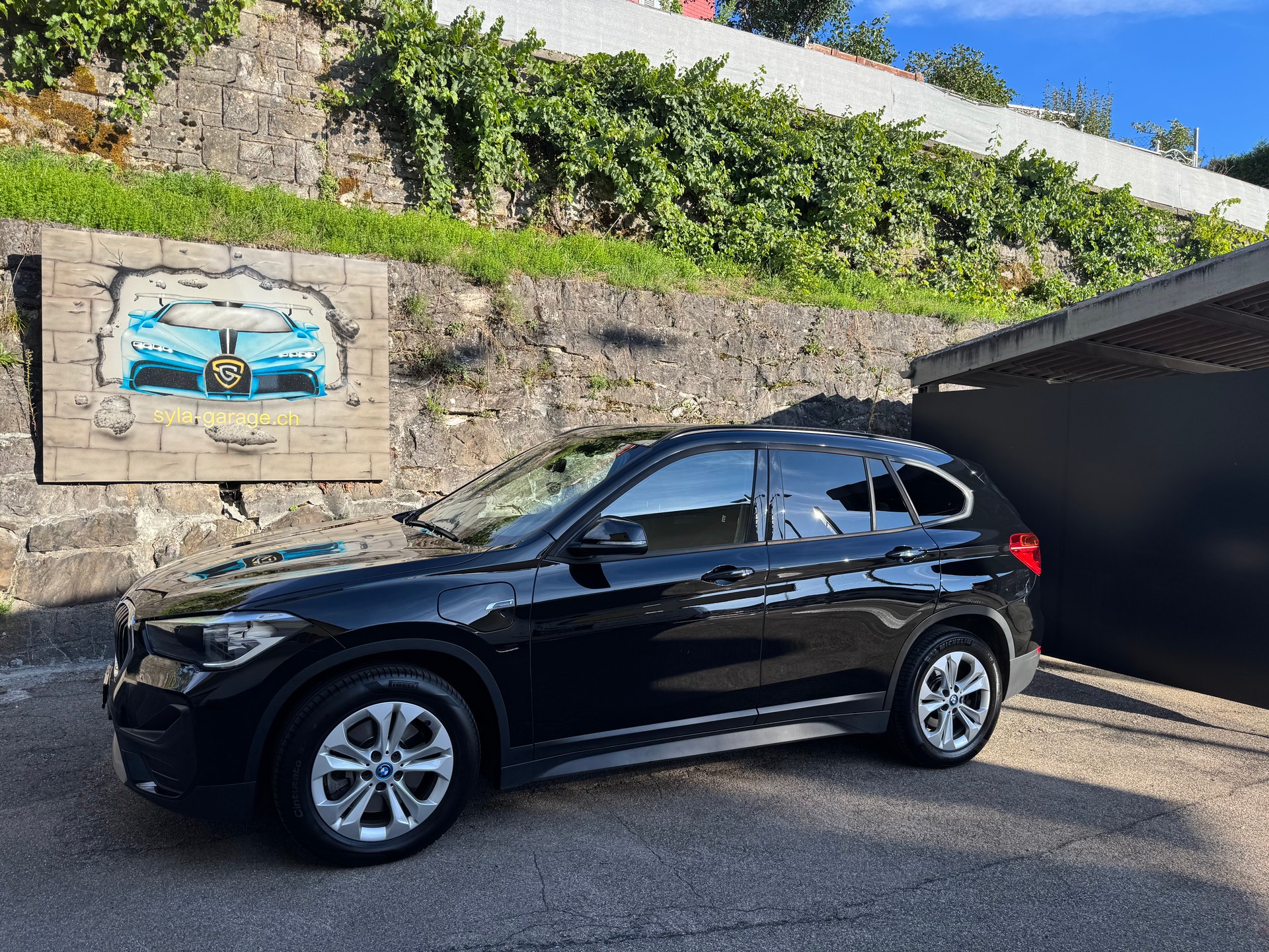 BMW X1 xDrive 25e Steptronic-image-0