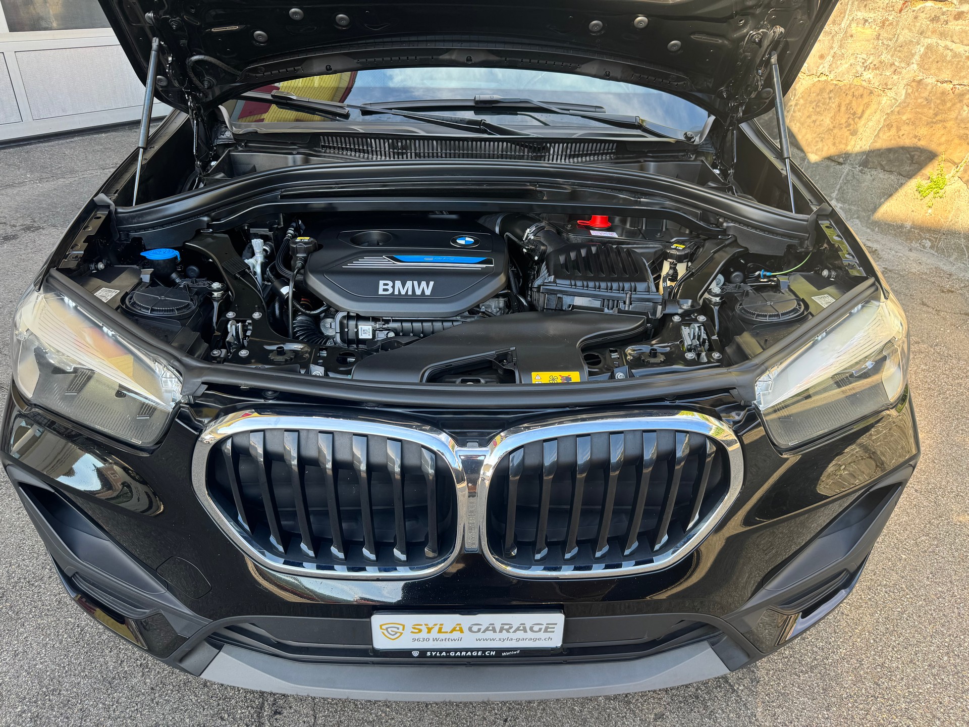 BMW X1 xDrive 25e Steptronic-image-8