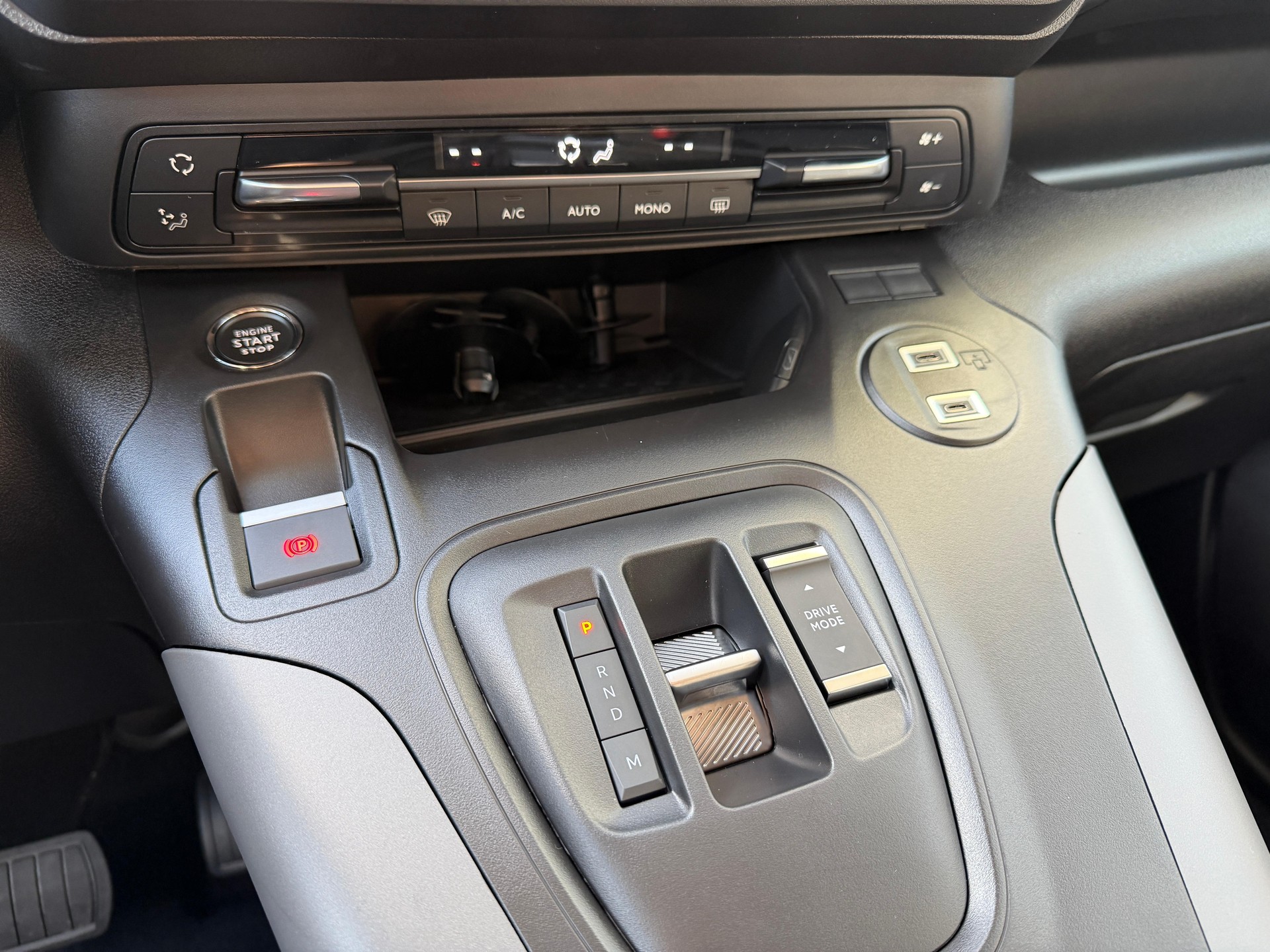 TOYOTA Proace City Verso L2 1.5 HDi 130 Trend-image-12