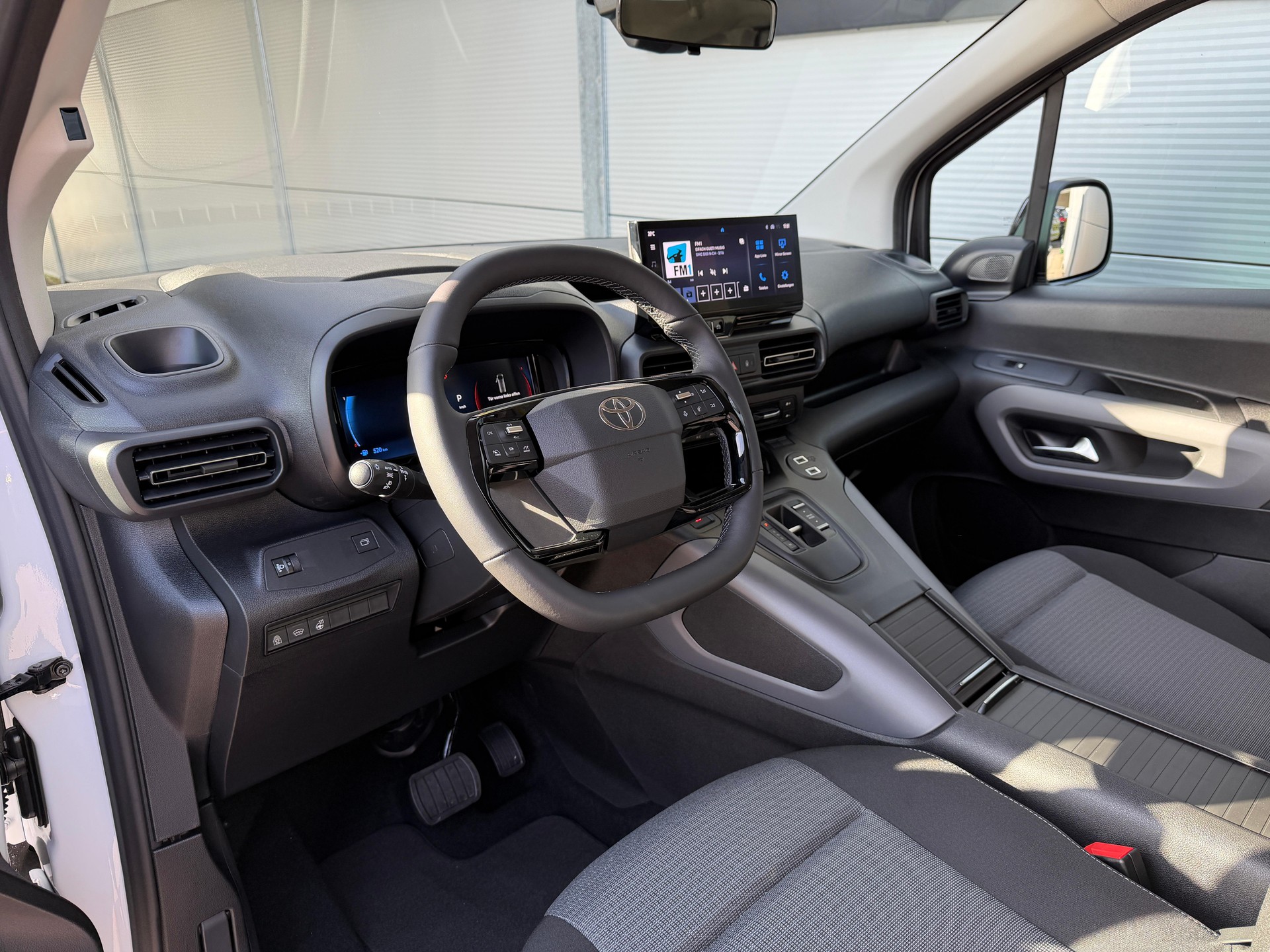 TOYOTA Proace City Verso L2 1.5 HDi 130 Trend-image-8