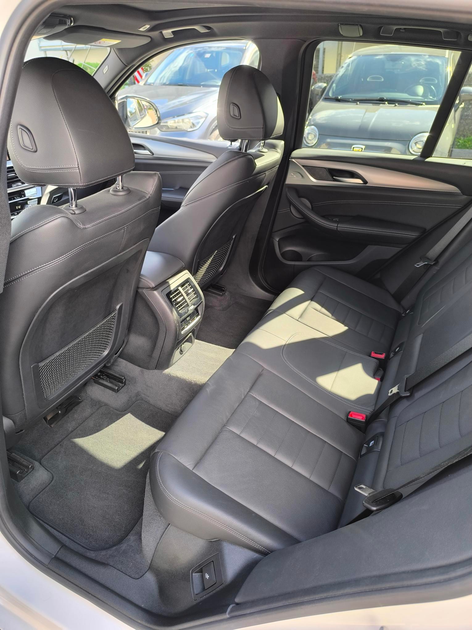 BMW 30d xDrive SAG-image-13