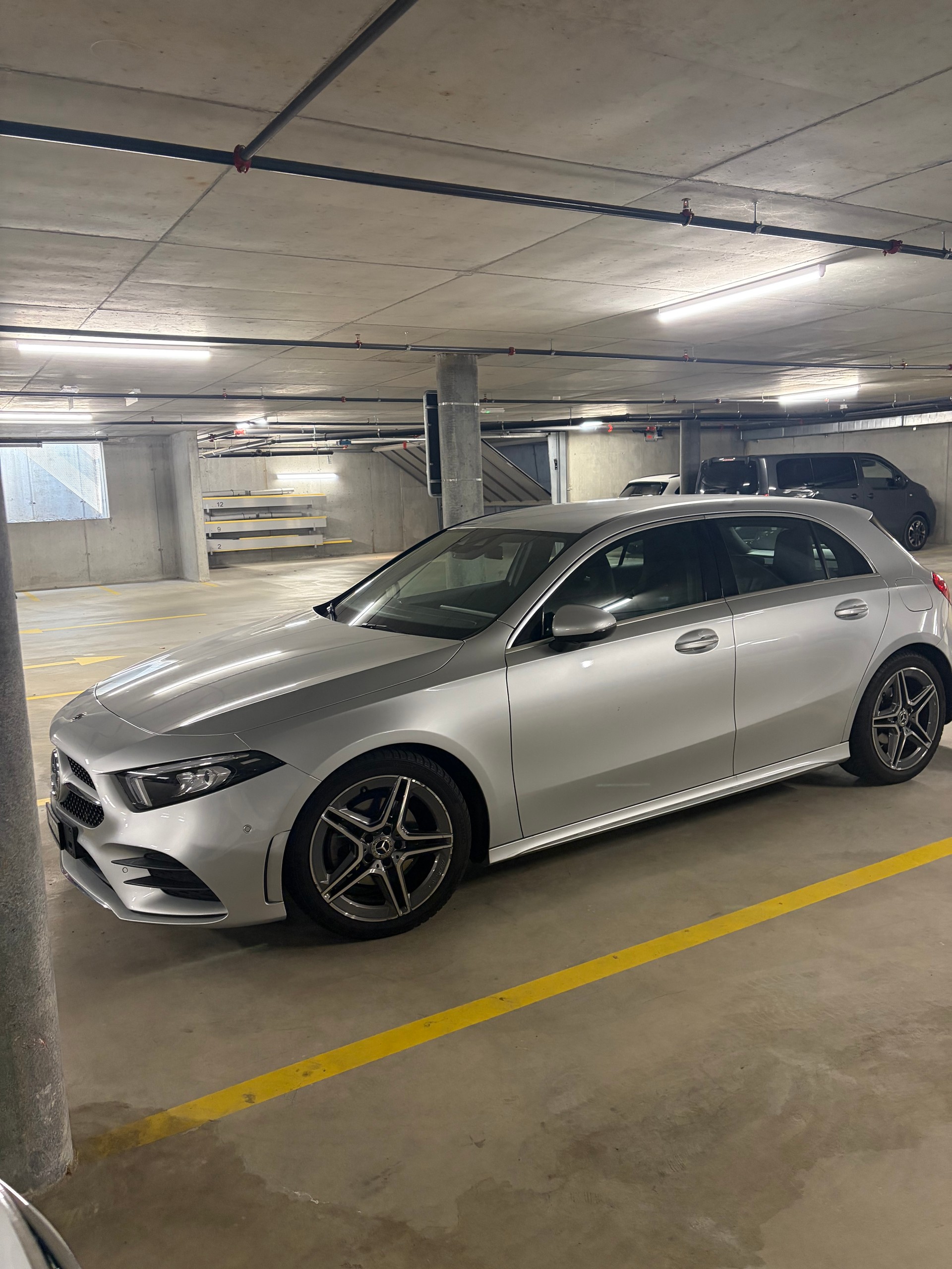 MERCEDES-BENZ Mercedes A 200-image-2