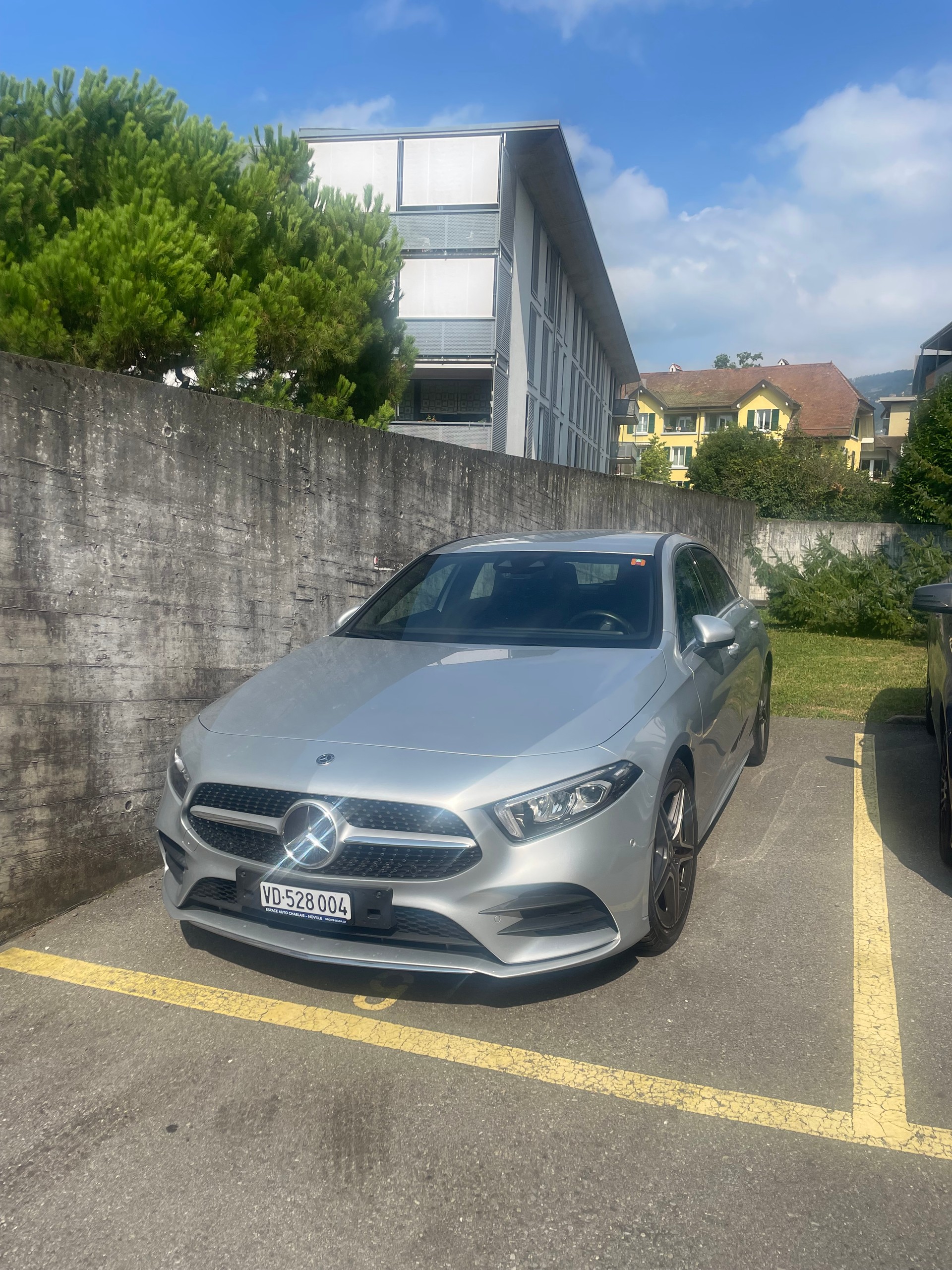 MERCEDES-BENZ Mercedes A 200-image-0