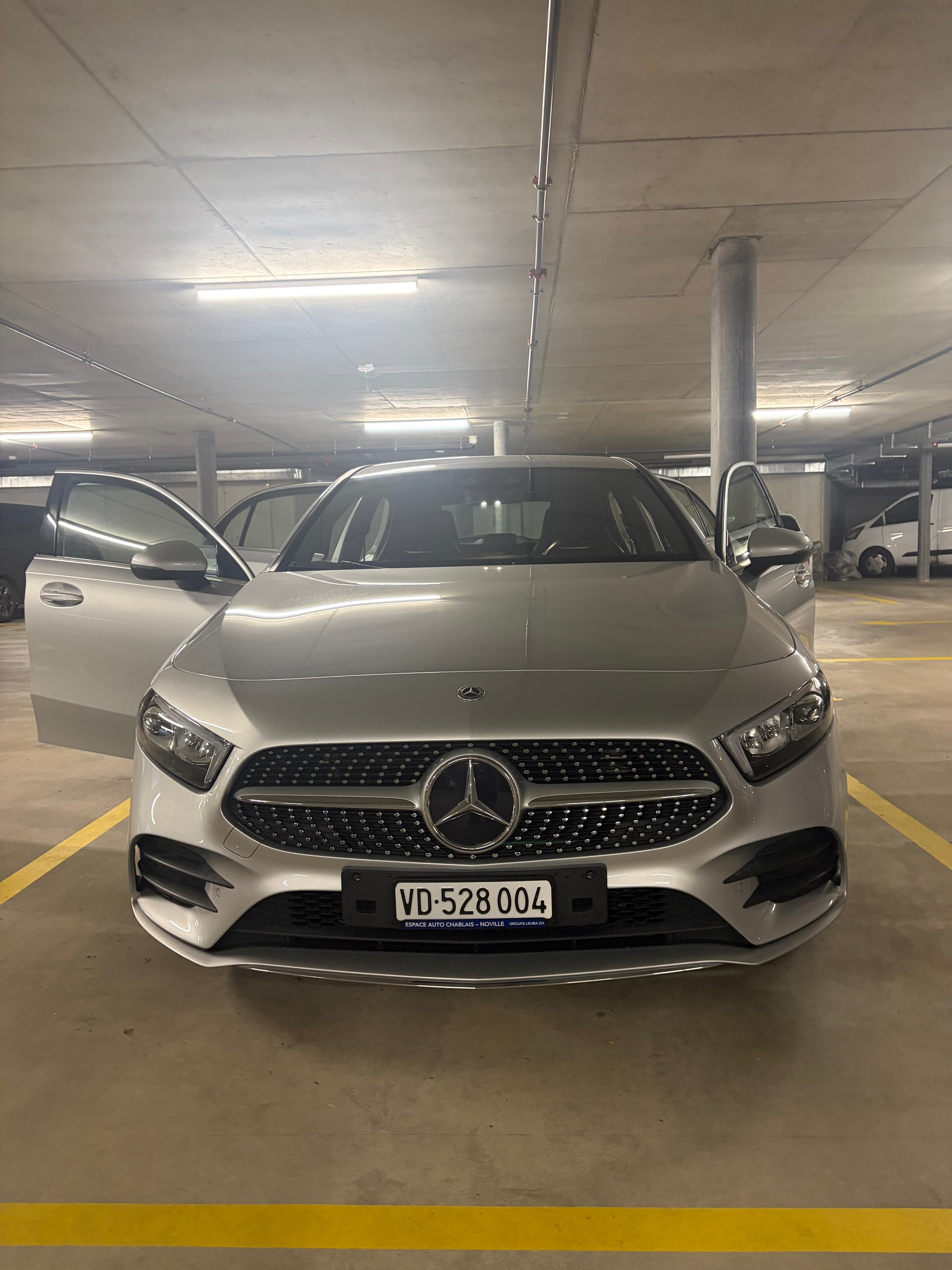 MERCEDES-BENZ Mercedes-Benz Classe A 200 – AMG Line – 2021-image-0