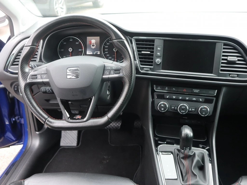 SEAT Leon ST 2.0 TDI CR FR 4Drive DSG ** Voll-Leder Ausstattung ** Navi ** Ab MFK & Service **-image-7