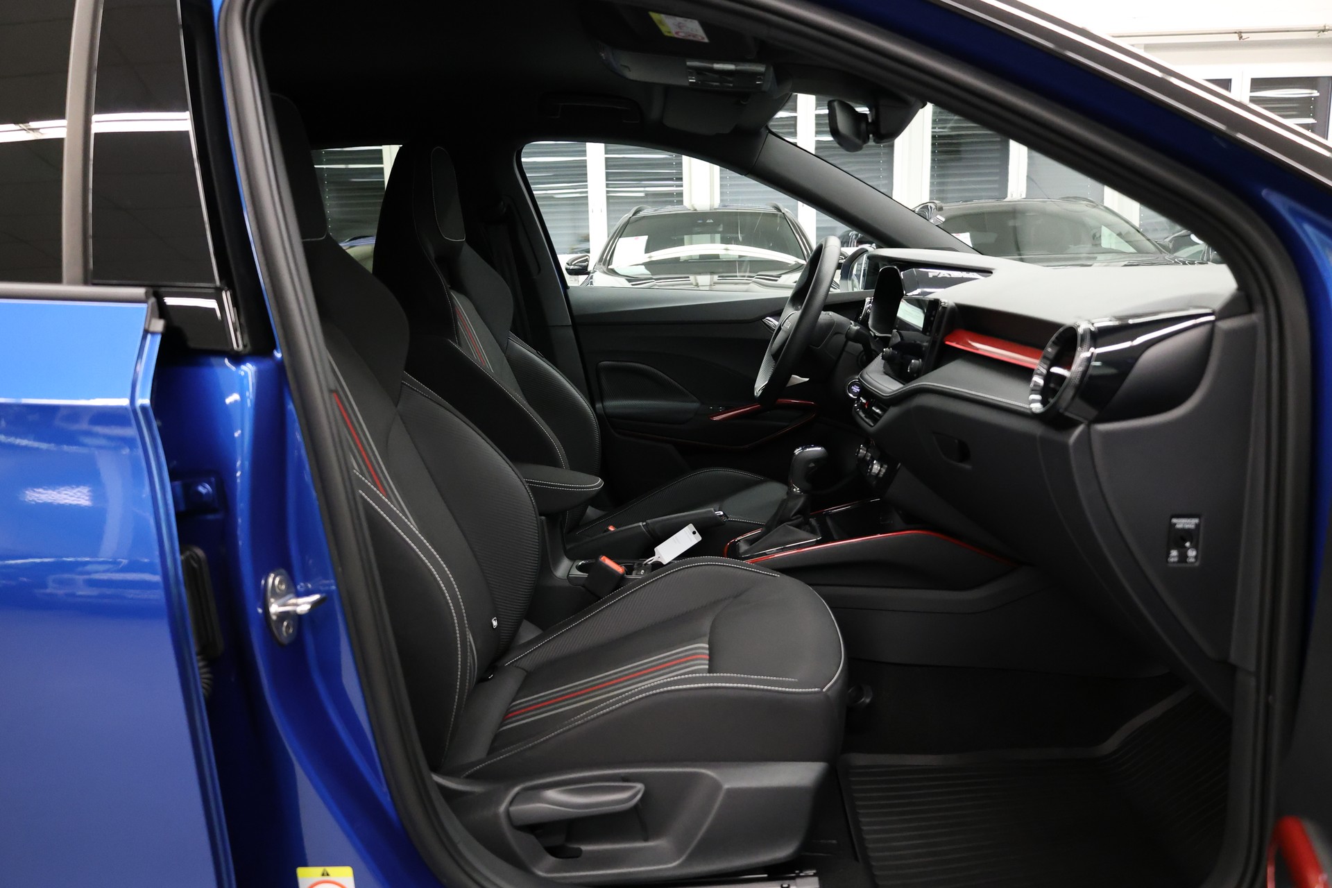 SKODA Fabia 1.0 TSI Monte Carlo DSG-image-16
