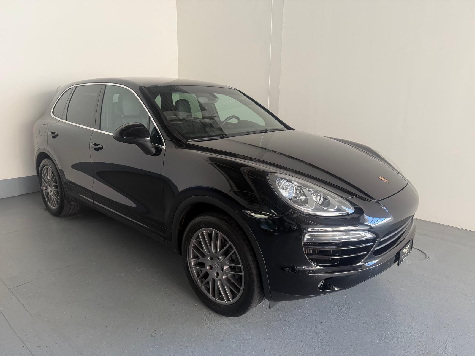 PORSCHE Cayenne Diesel-image-1